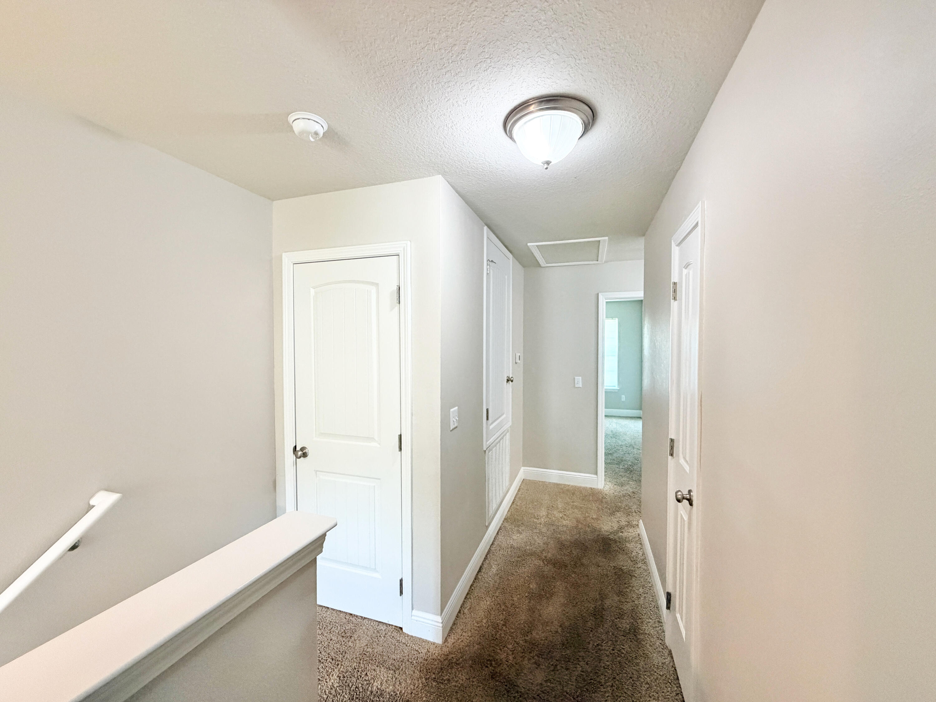 WATER OAKS T/H - Residential