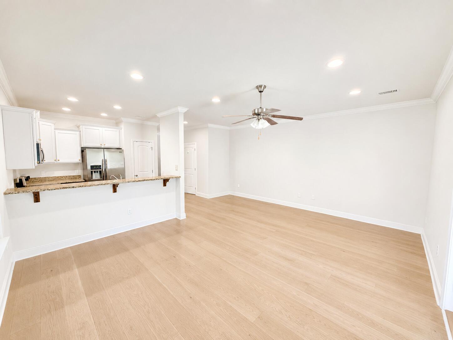 WATER OAKS T/H - Residential