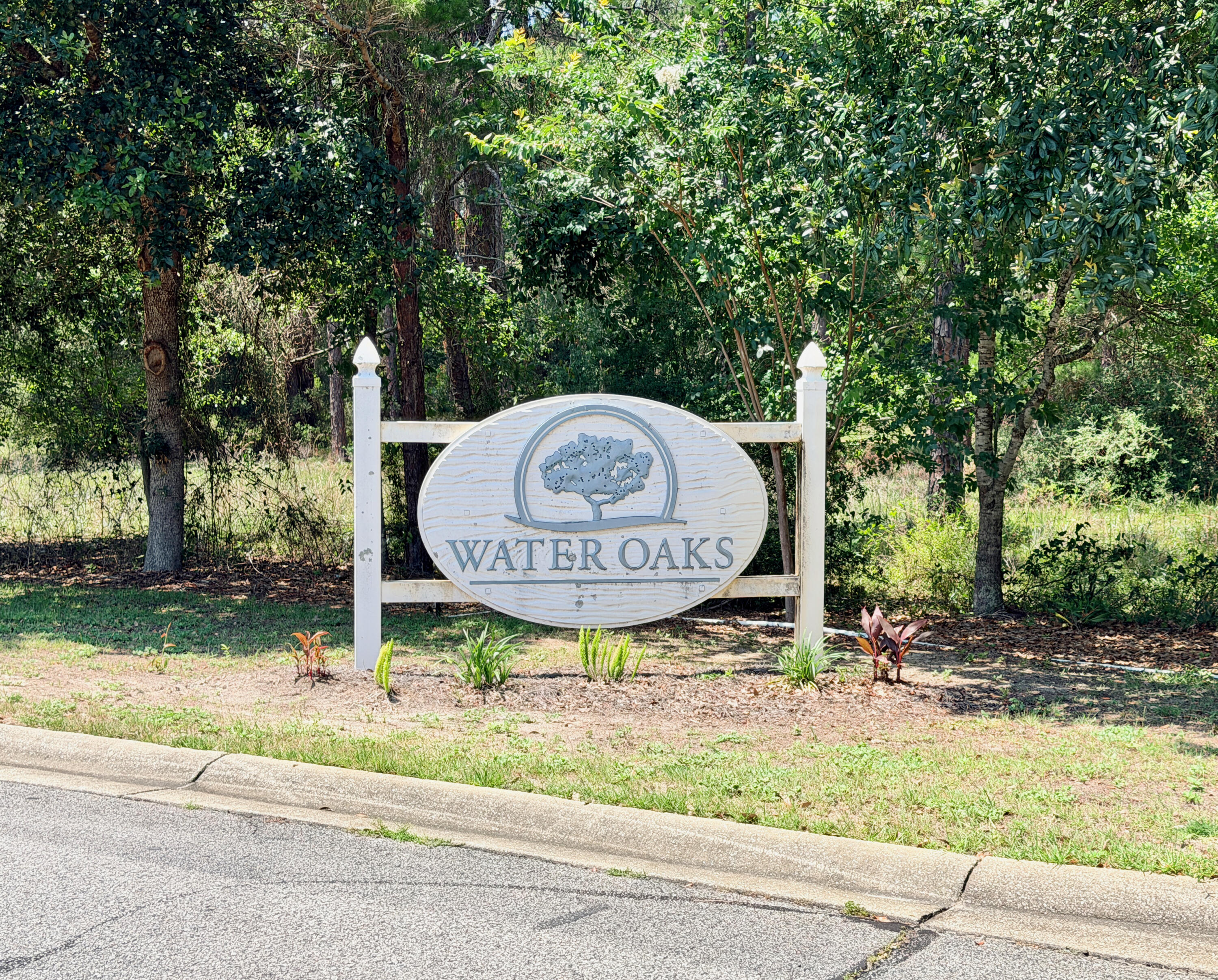 WATER OAKS T/H - Residential