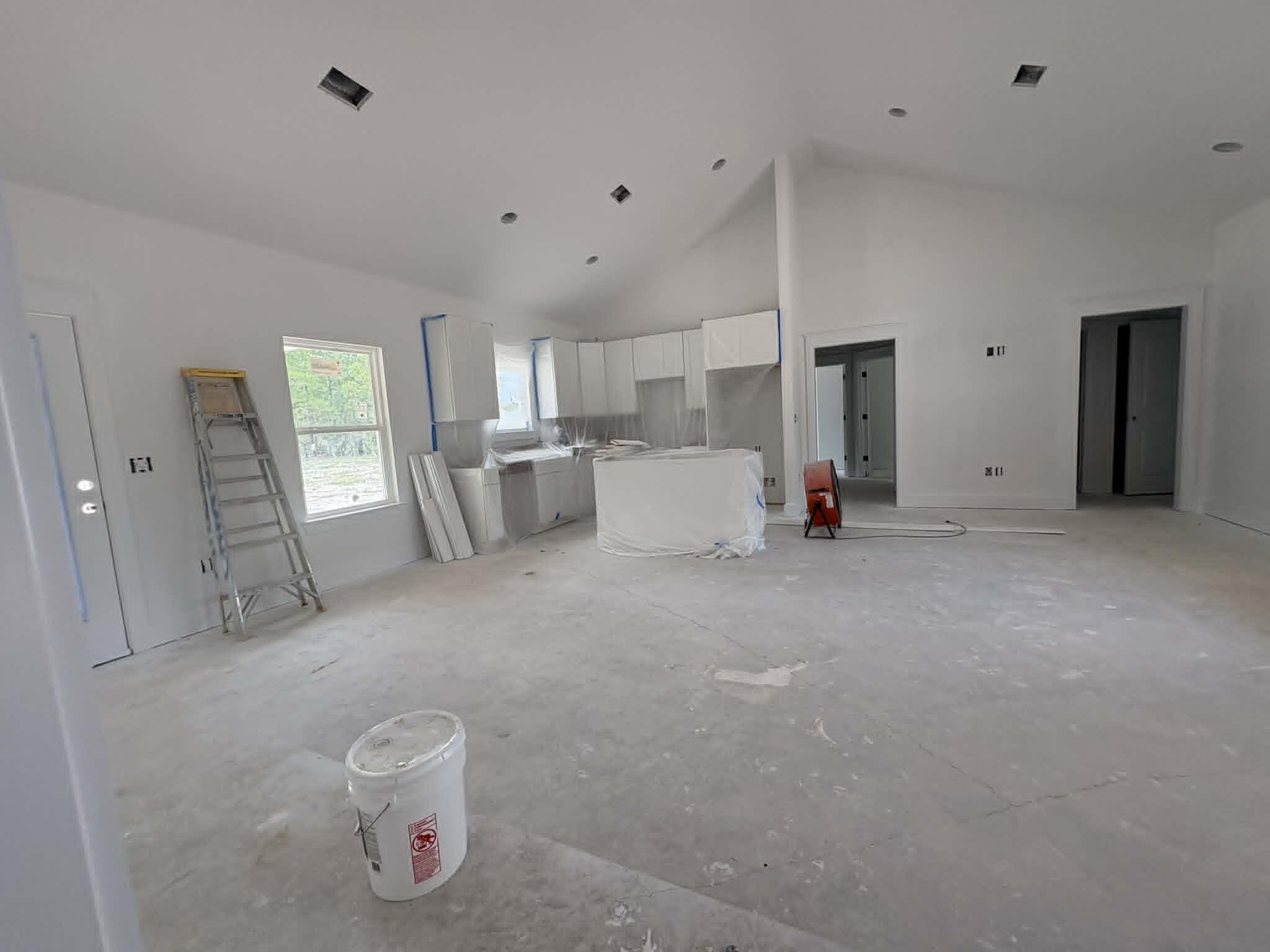 OAKWOOD LAKES ESTATES - Residential