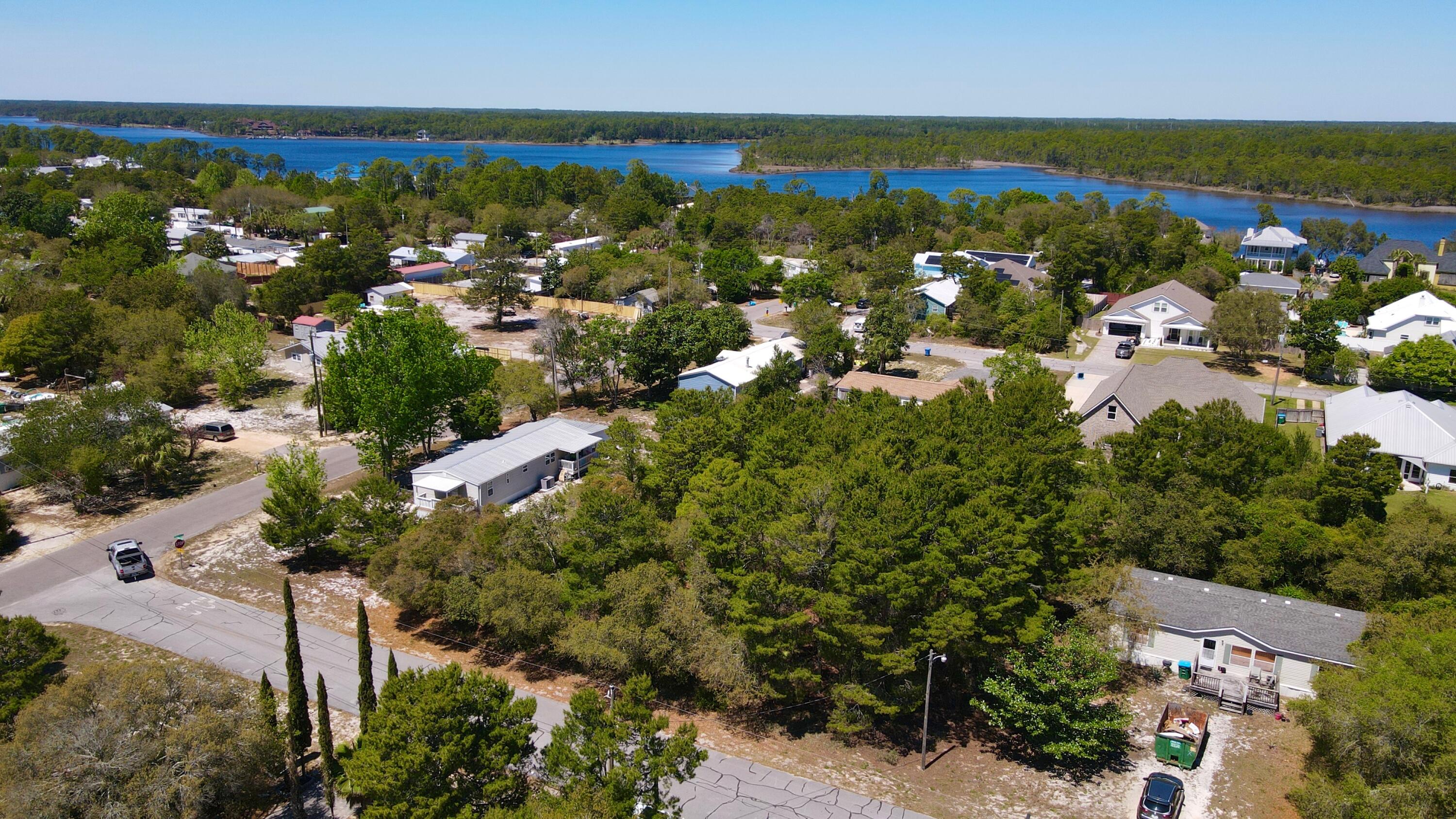 HIGH RIDGE ESTATES - Land