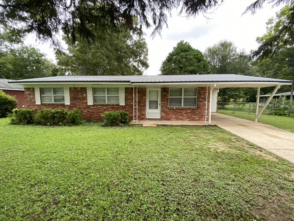 ADAMS POWELL - Residential Lease