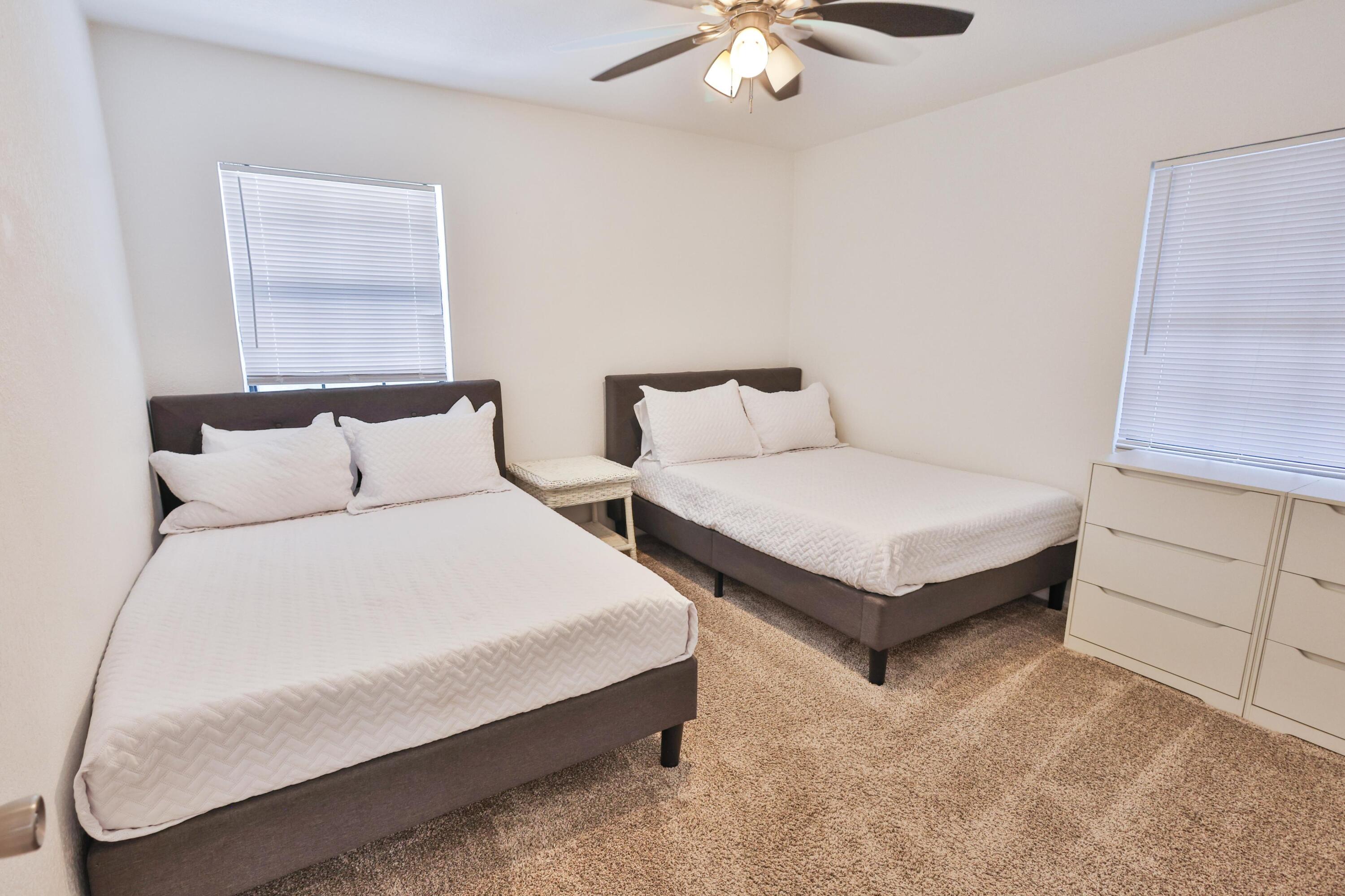 ELLIOTTS POINT 7TH ADDN - Residential