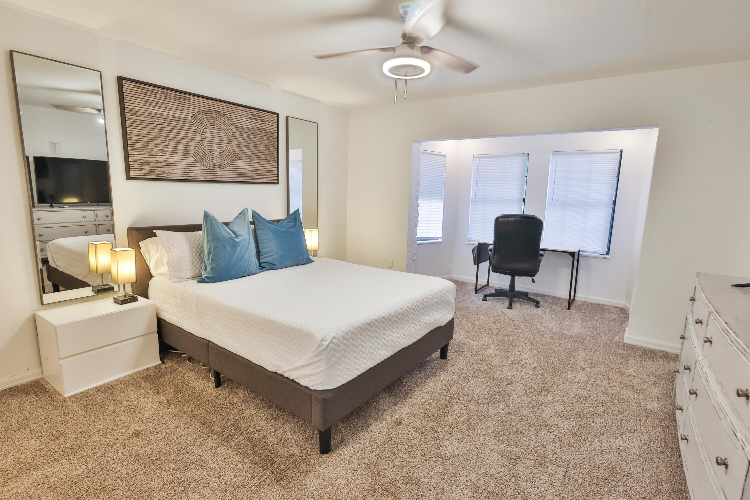 ELLIOTTS POINT 7TH ADDN - Residential