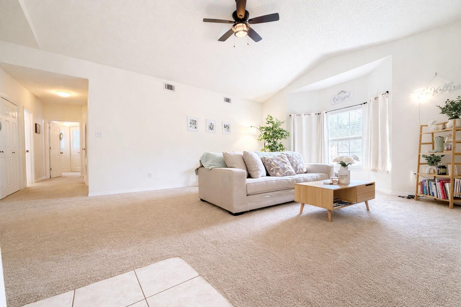 THE OAKS - Residential