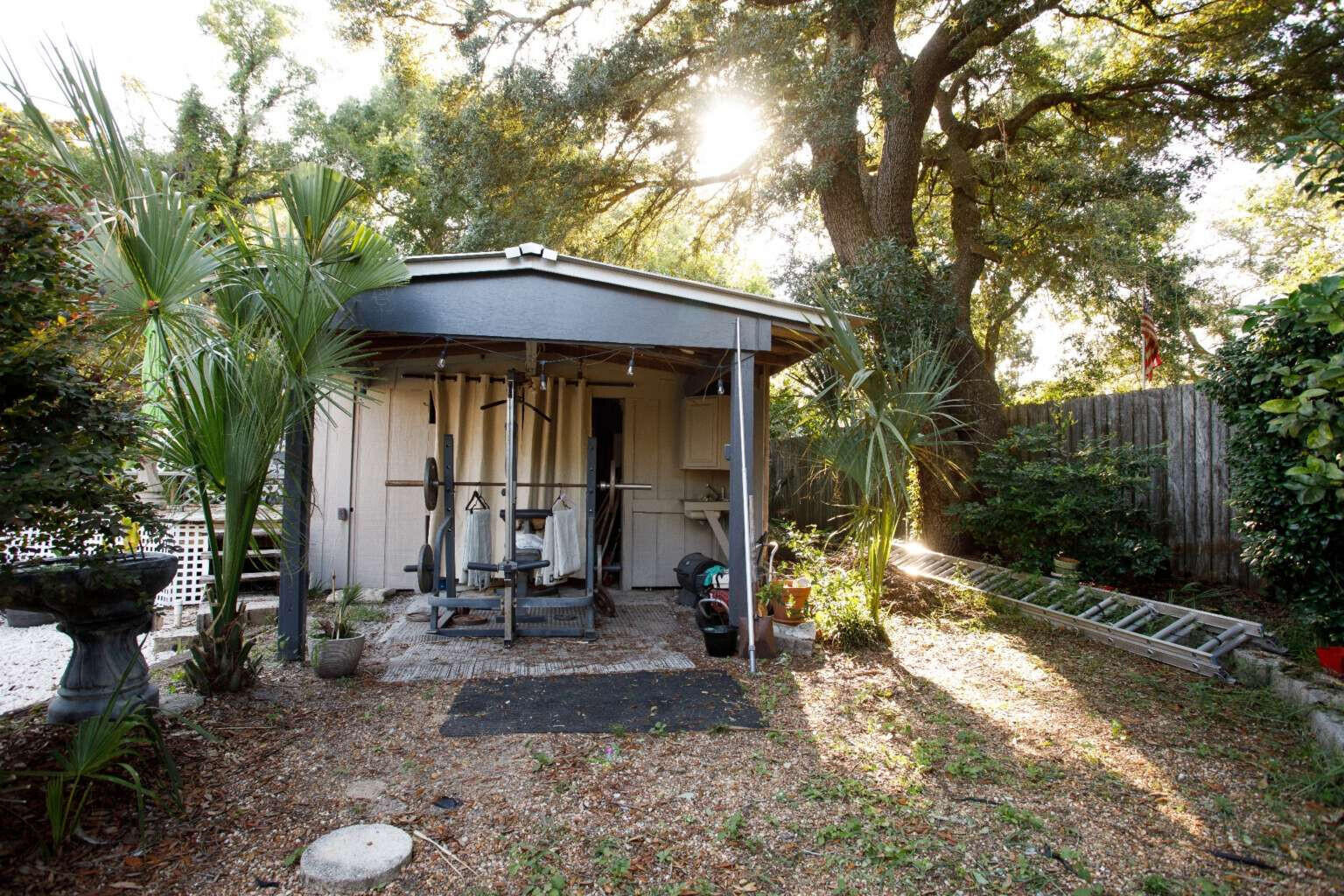 FERRY PARK - Residential
