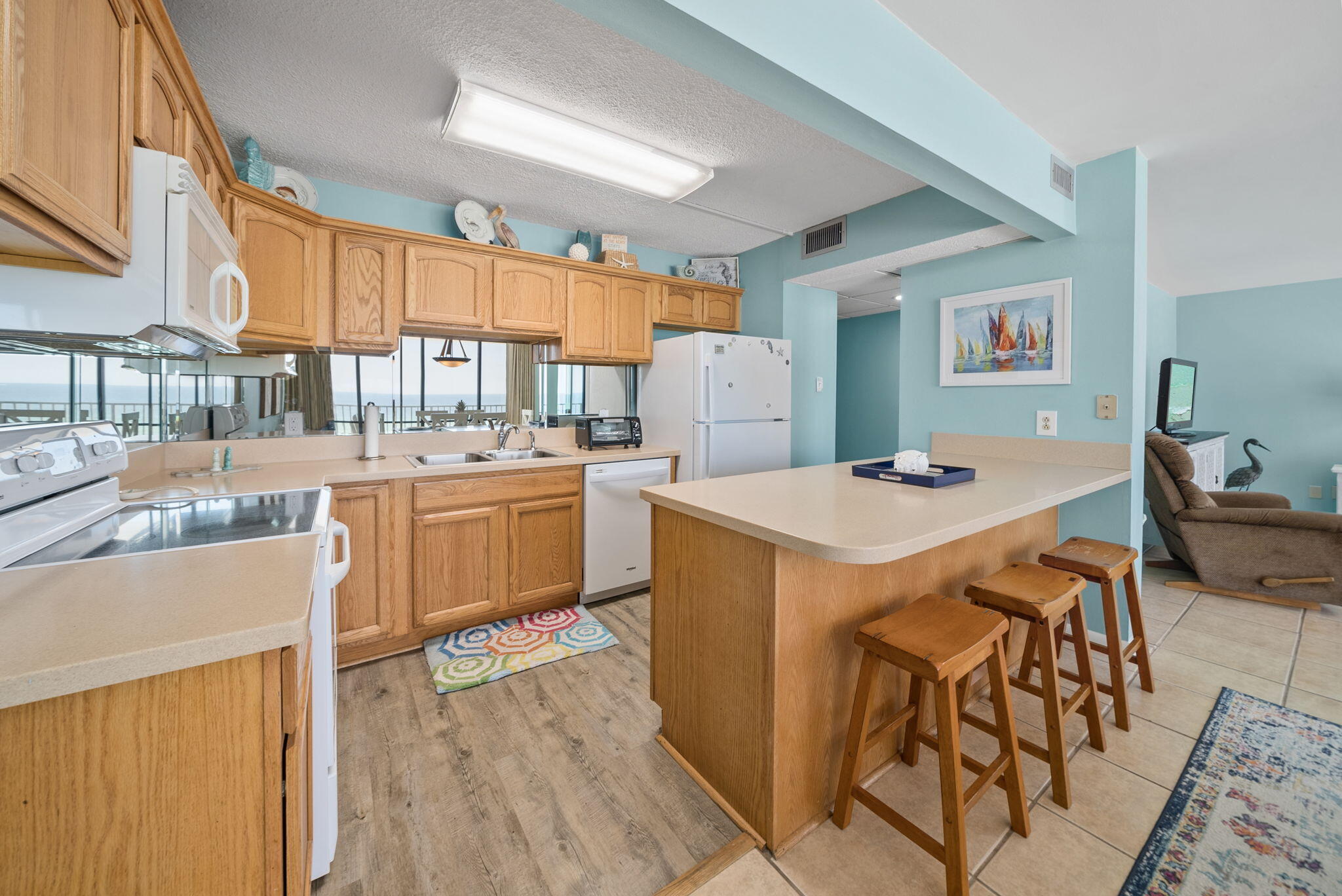 EDGEWATER - Residential