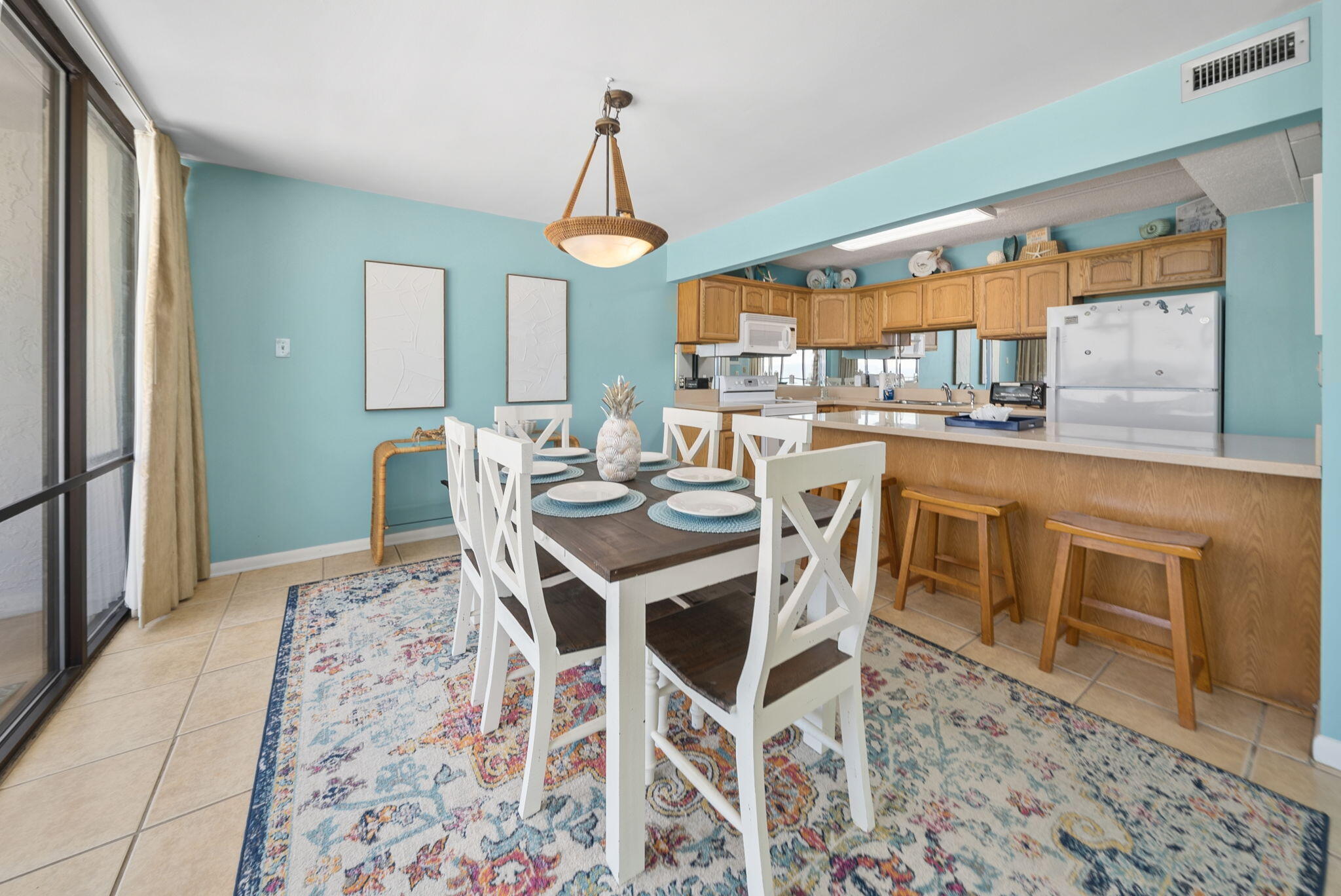 EDGEWATER - Residential