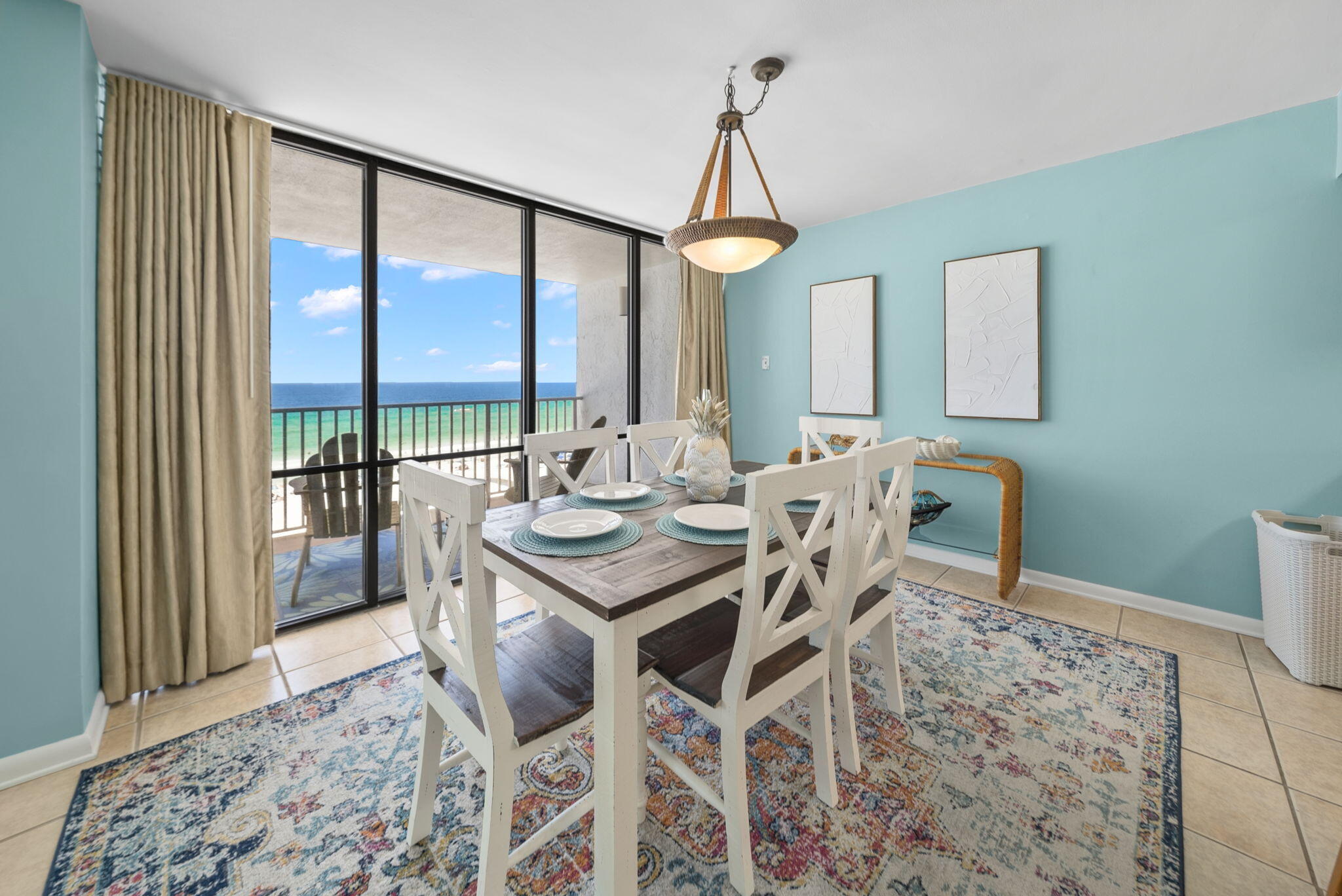 EDGEWATER - Residential