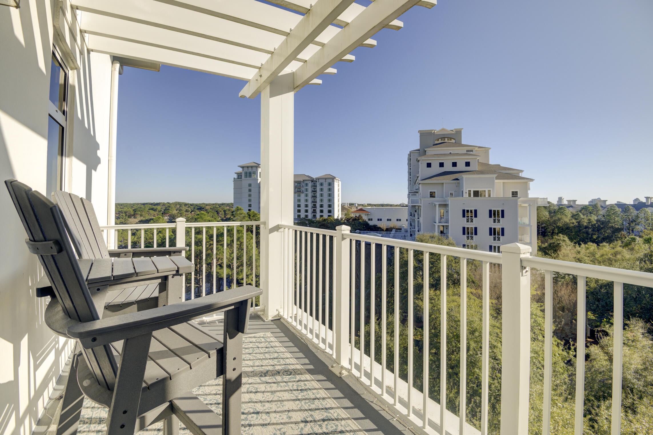 Live the Baytowne Wharf Lifestyle in Sandestin Golf & Beach Resort. Located in the heart of Sandestin, this condo offers walkable access to The Village of Baytowne Wharf--an energetic waterfront destination known for its marina, dining, boutiques, nightlife, and year-round events. Enjoy mornings along the Choctawhatchee Bay, afternoons on championship golf courses or sugar-white beaches, and evenings filled with live music, fireworks, and sunset views over the water.

This fully furnished condo offers light-filled living space within the gates of Sandestin Golf and Beach Resort in Miramar Beach. Vaulted ceilings create an open, airy feel, while large windows frame views of the resort's Grand Gardens. The floor plan is ... efficient and comfortable, with a well-appointed kitchen, spacious bedroom, and ample storage for a condo of this size. A Juliet balcony off the primary suite offers scenic views of one of the four championship golf courses. The private deck provides an inviting outdoor space to relax overlooking the lush landscaped grounds and to enjoy beautiful sunsets.

Sandestin Resort amenities include private beach access, multiple golf courses, tennis and pickleball courts, miles of walking and biking trails, a full-service marina, and resort transportation throughout the property. Whether as a primary residence, second home, or investment opportunity, Baytowne Wharf delivers a true lock-and-leave coastal lifestyle with endless recreation, entertainment, and dining just steps from your door. Experience the best of resort living on Florida's Emerald Coast.
