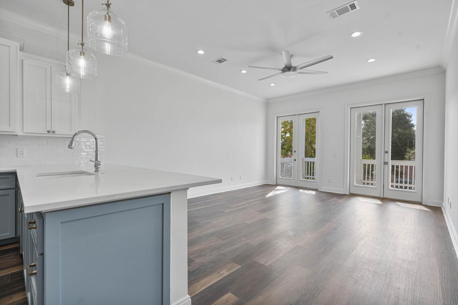 RIVIERA BEACH - Residential Lease