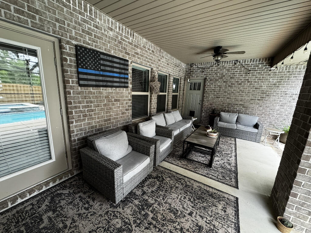 ASHLEY PLANTATION PHASE 4-B LOT 24 BLK J AS DES IN OR 4221 PG 321 - Residential