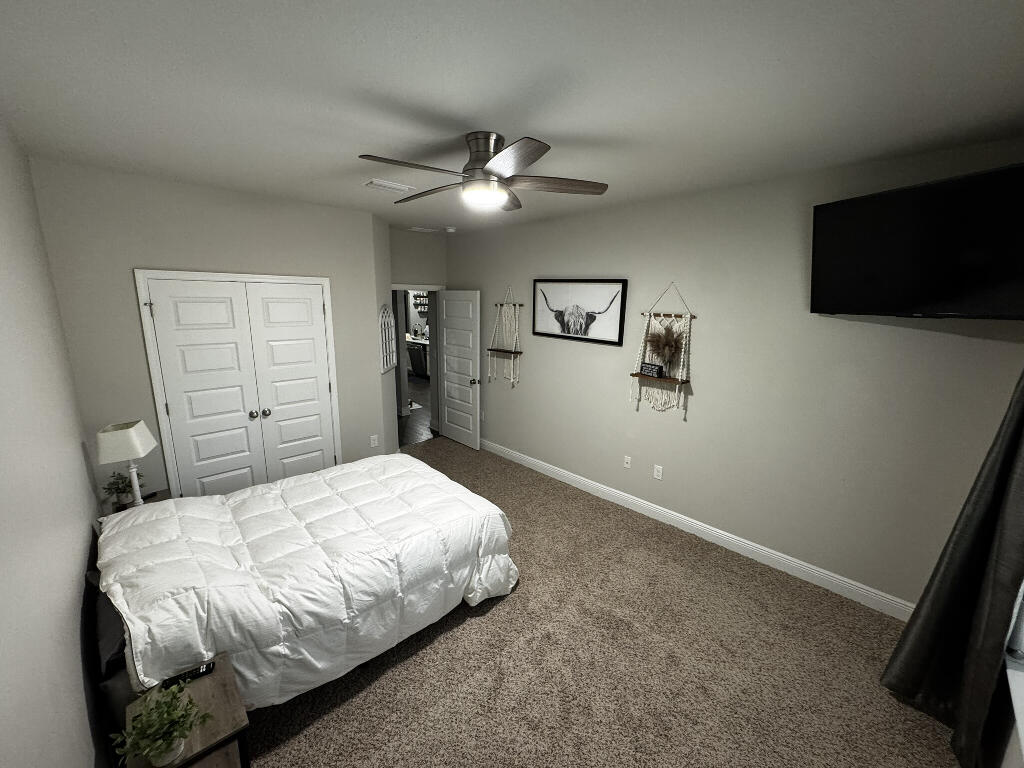 ASHLEY PLANTATION PHASE 4-B LOT 24 BLK J AS DES IN OR 4221 PG 321 - Residential