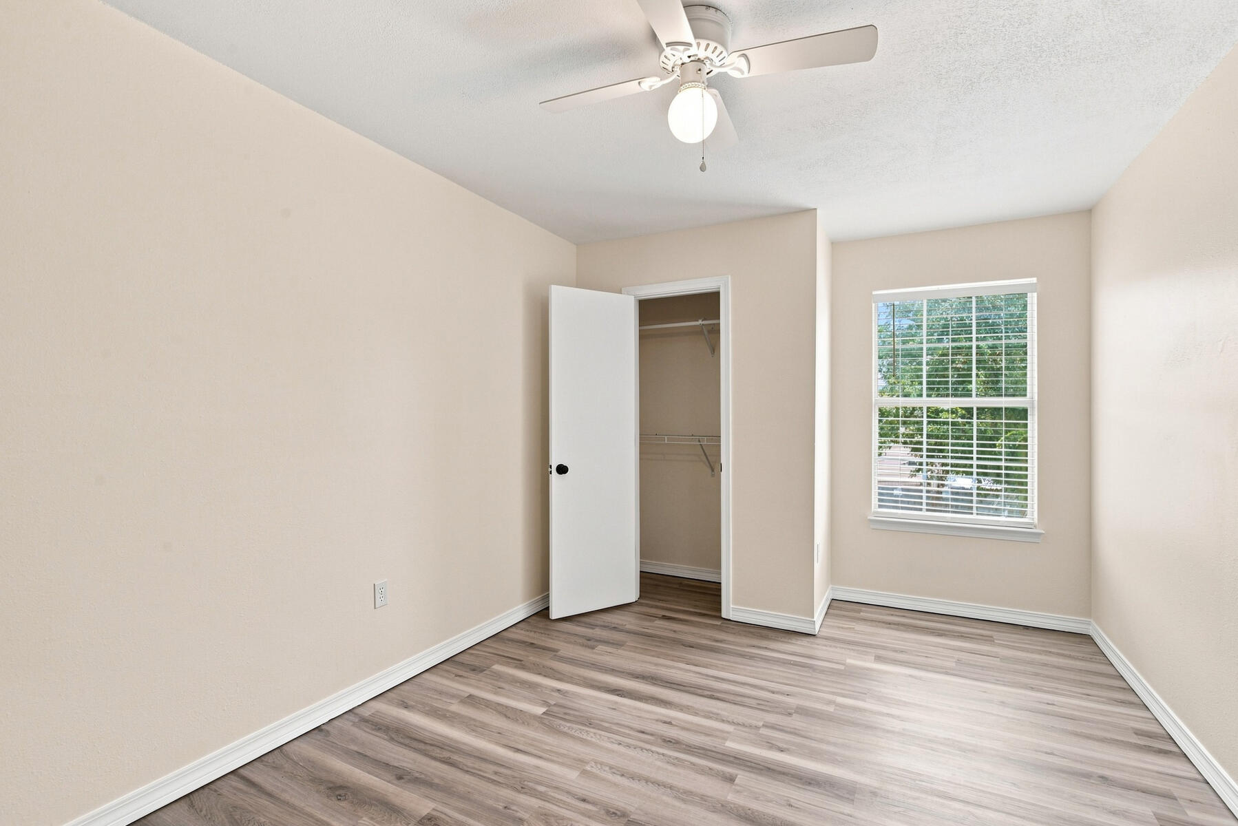 FOREST OAKS PH 1 - Residential