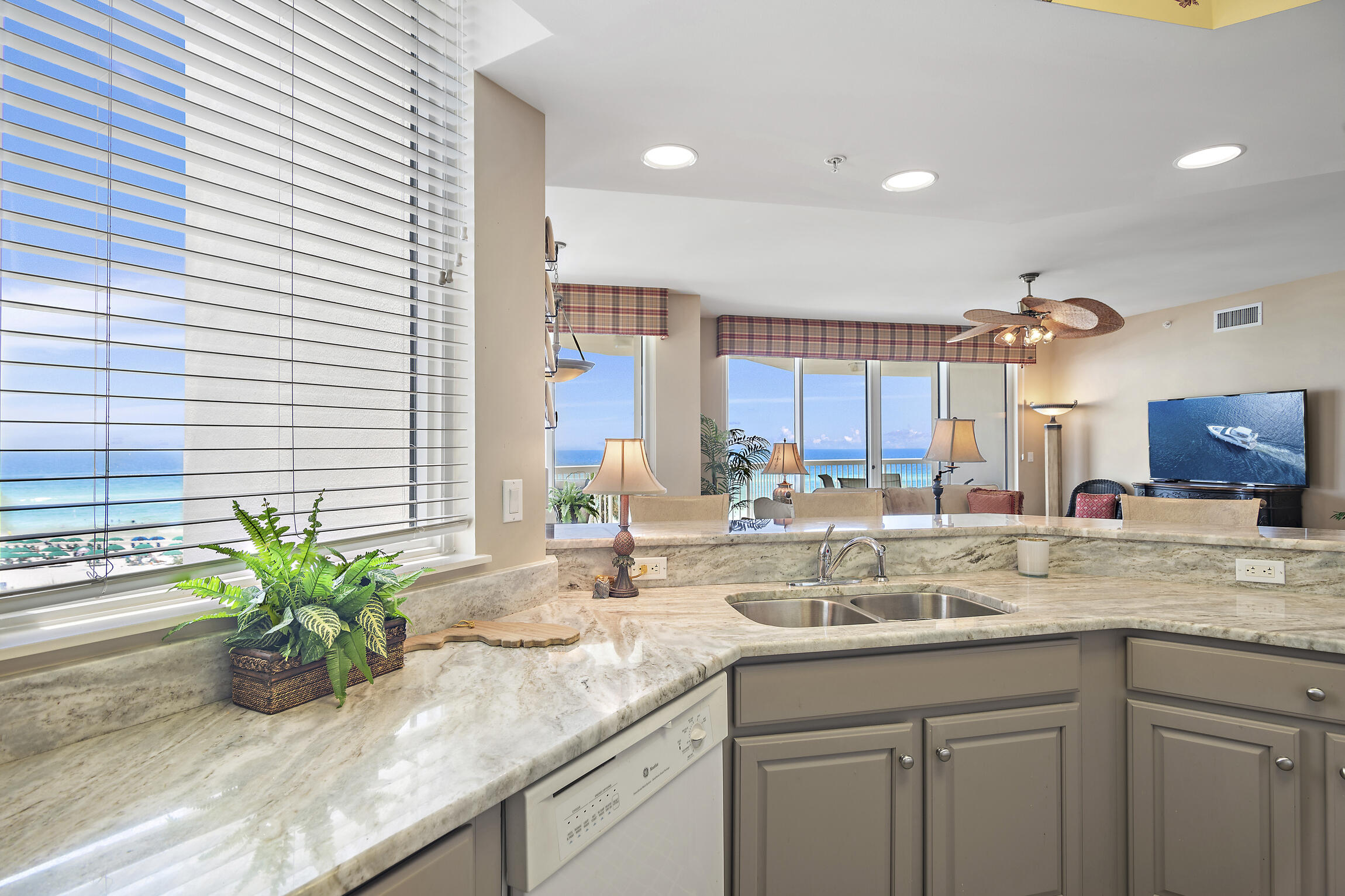Silver Beach Towers - Residential