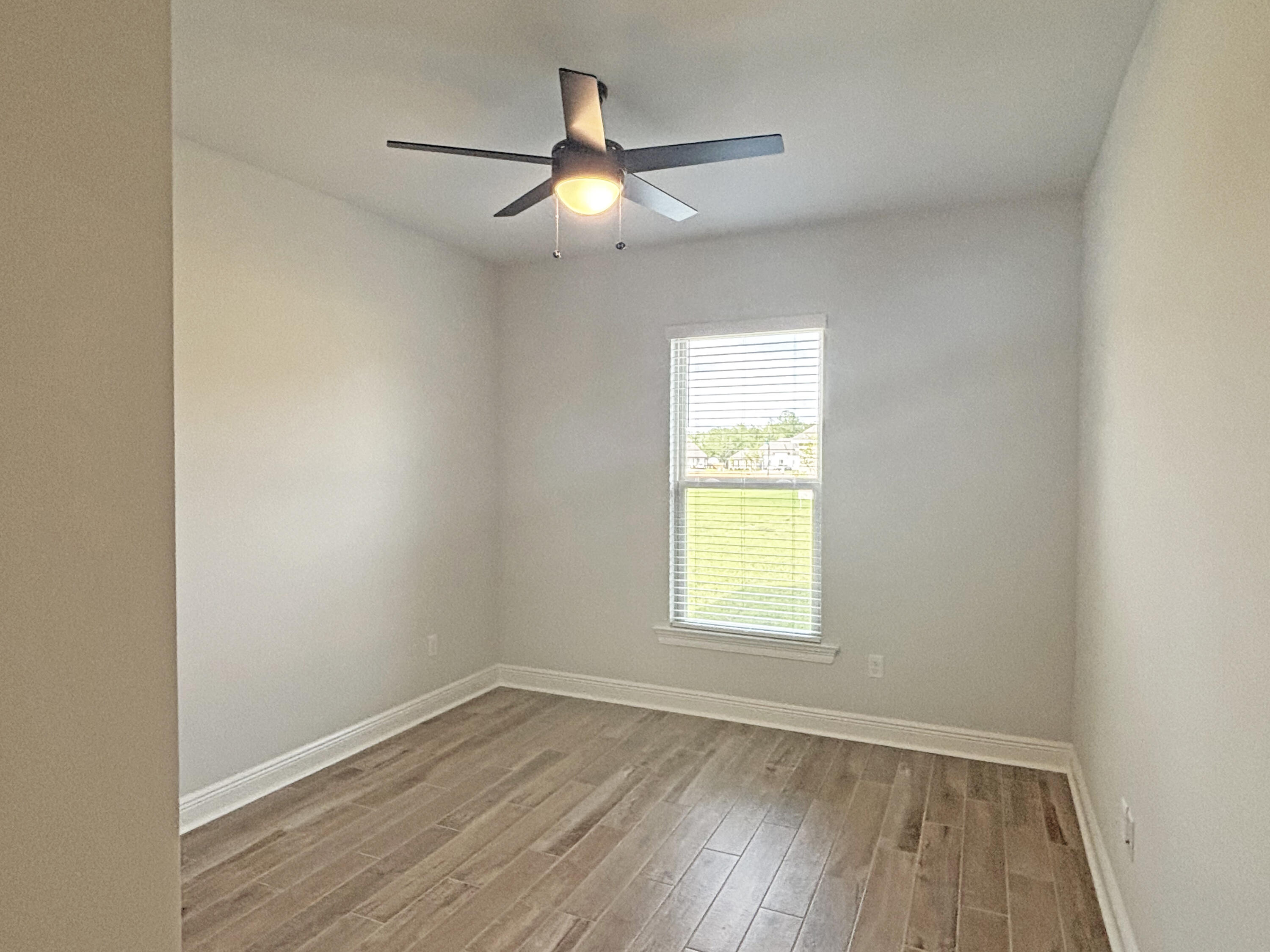 HAMMOCK BAY - BIRD SONG - Residential