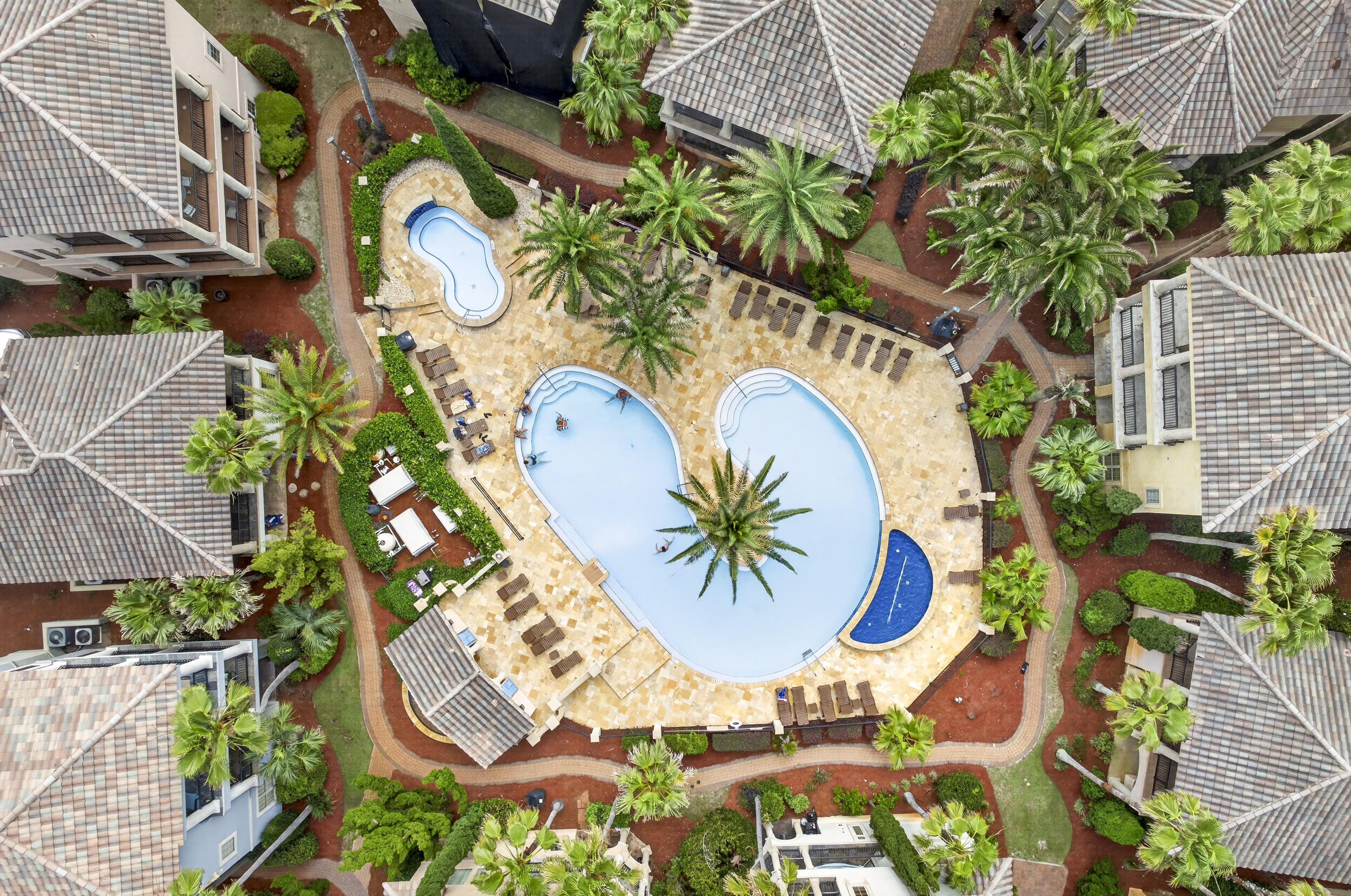 SAINT TROPEZ - Residential