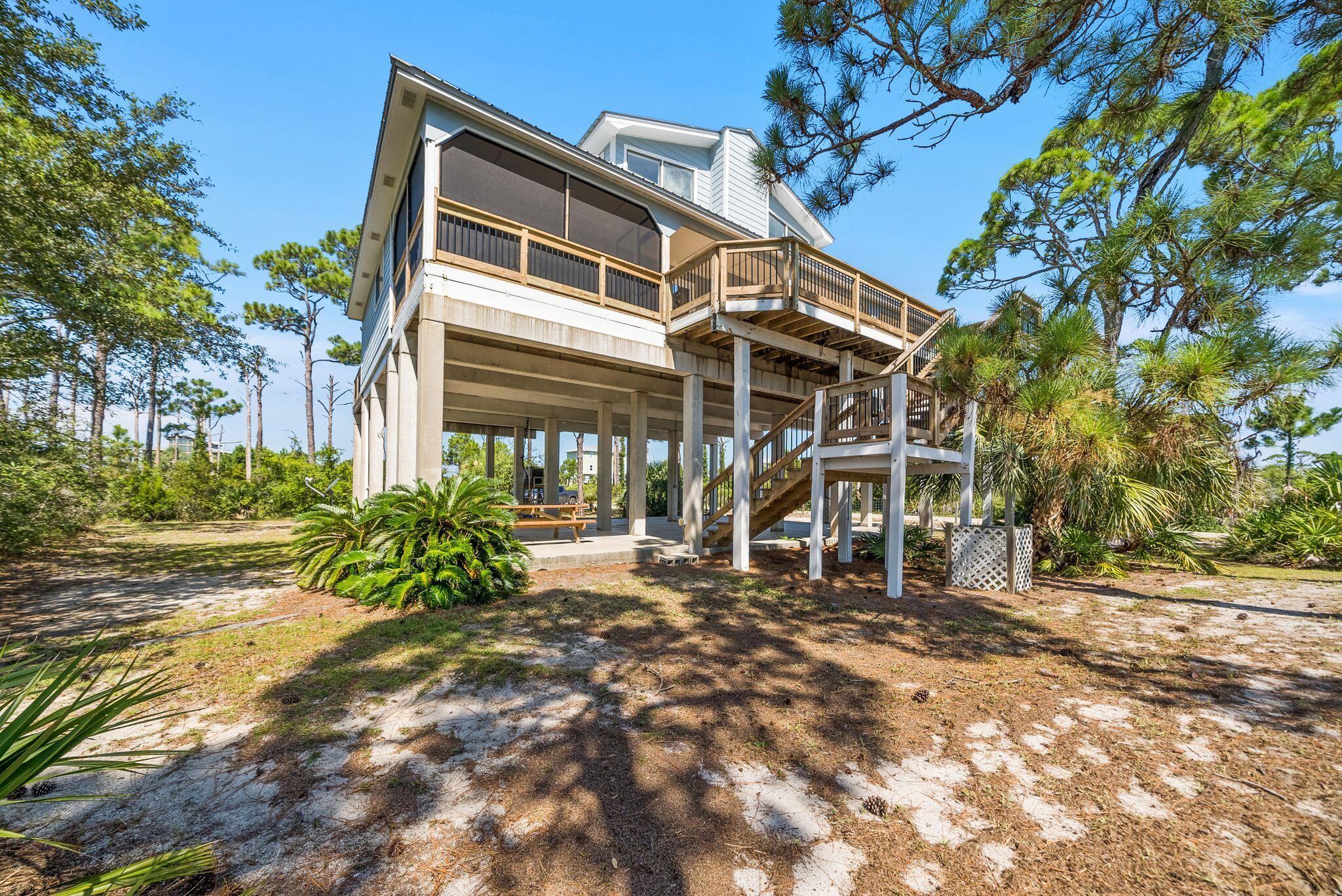 NO RECORDED SUBDIVISION - Residential
