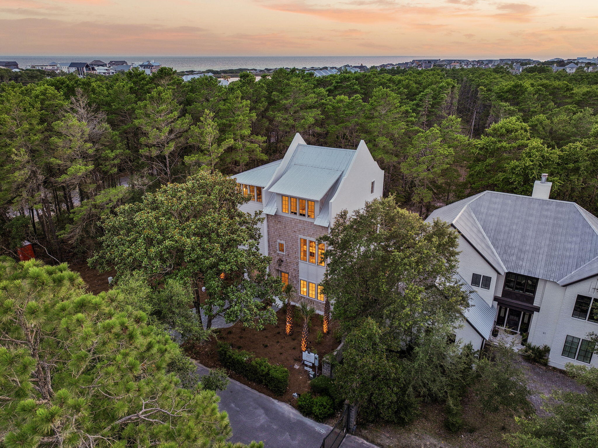 CAMP CREEK LAKE - Residential
