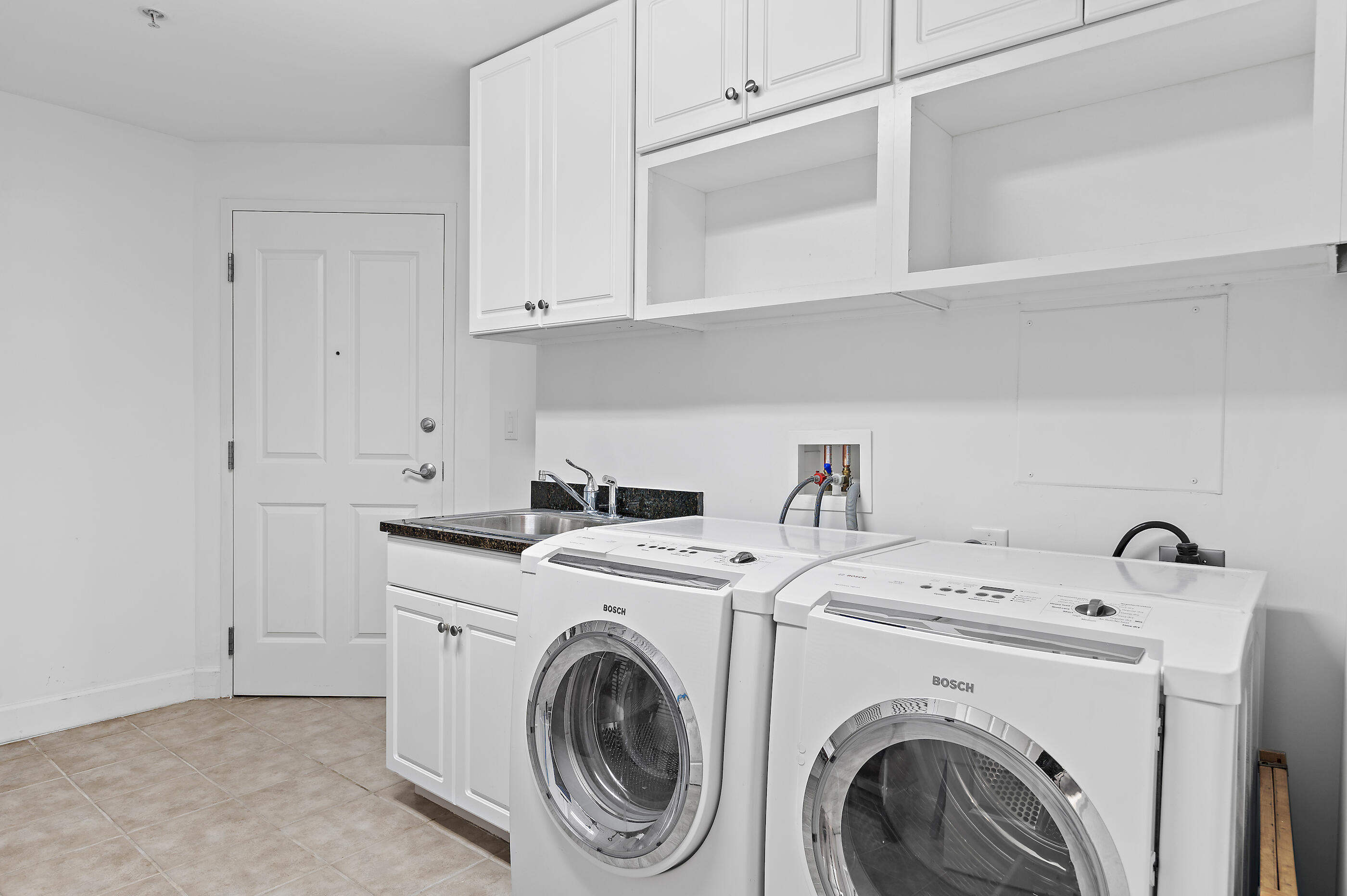 ONE WATER PLACE - Residential Lease