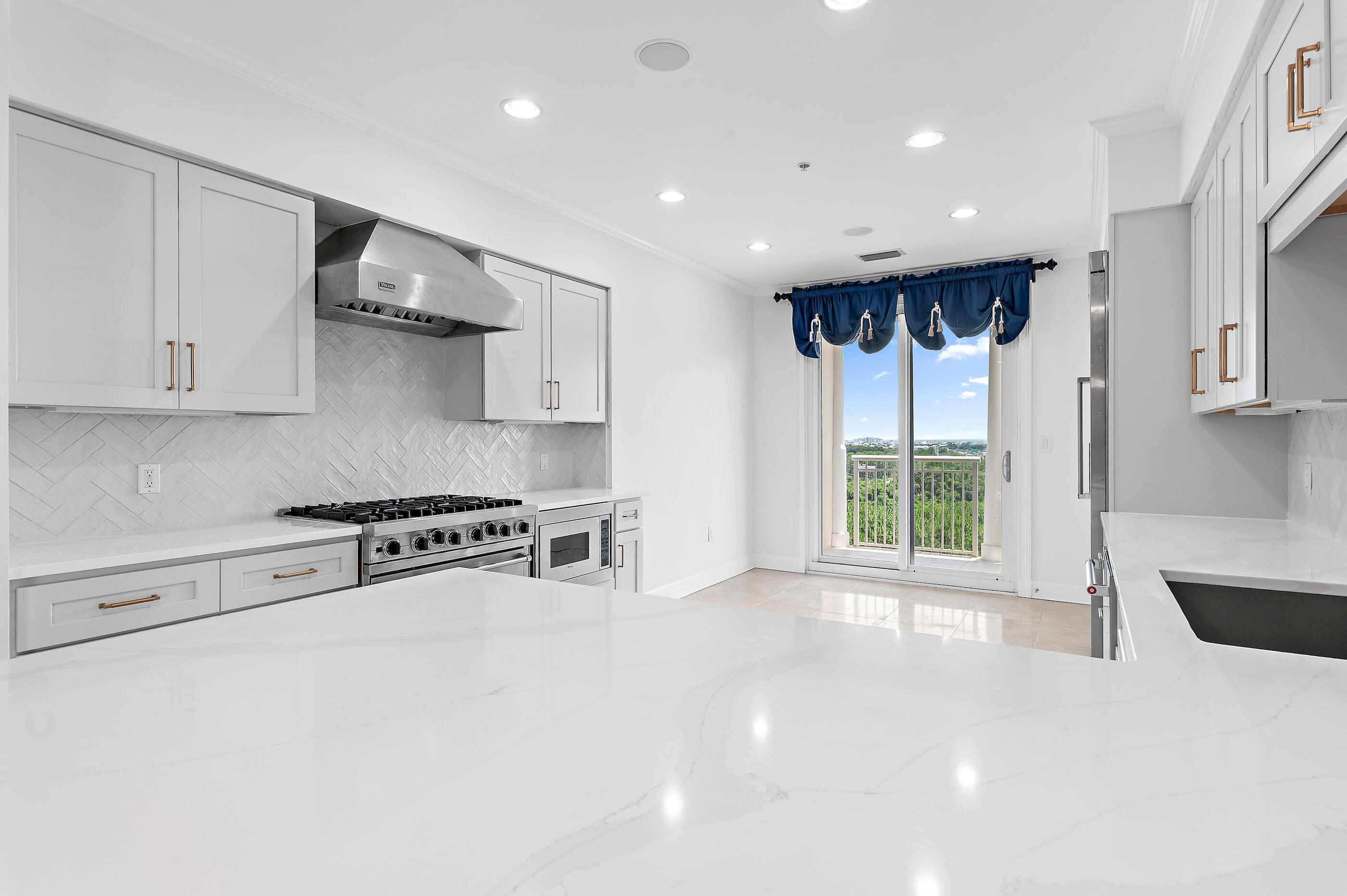 ONE WATER PLACE - Residential Lease