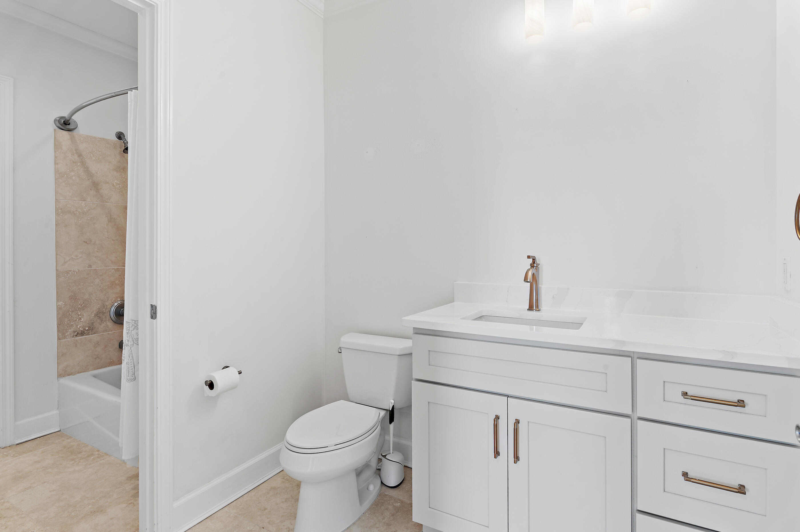 ONE WATER PLACE - Residential Lease