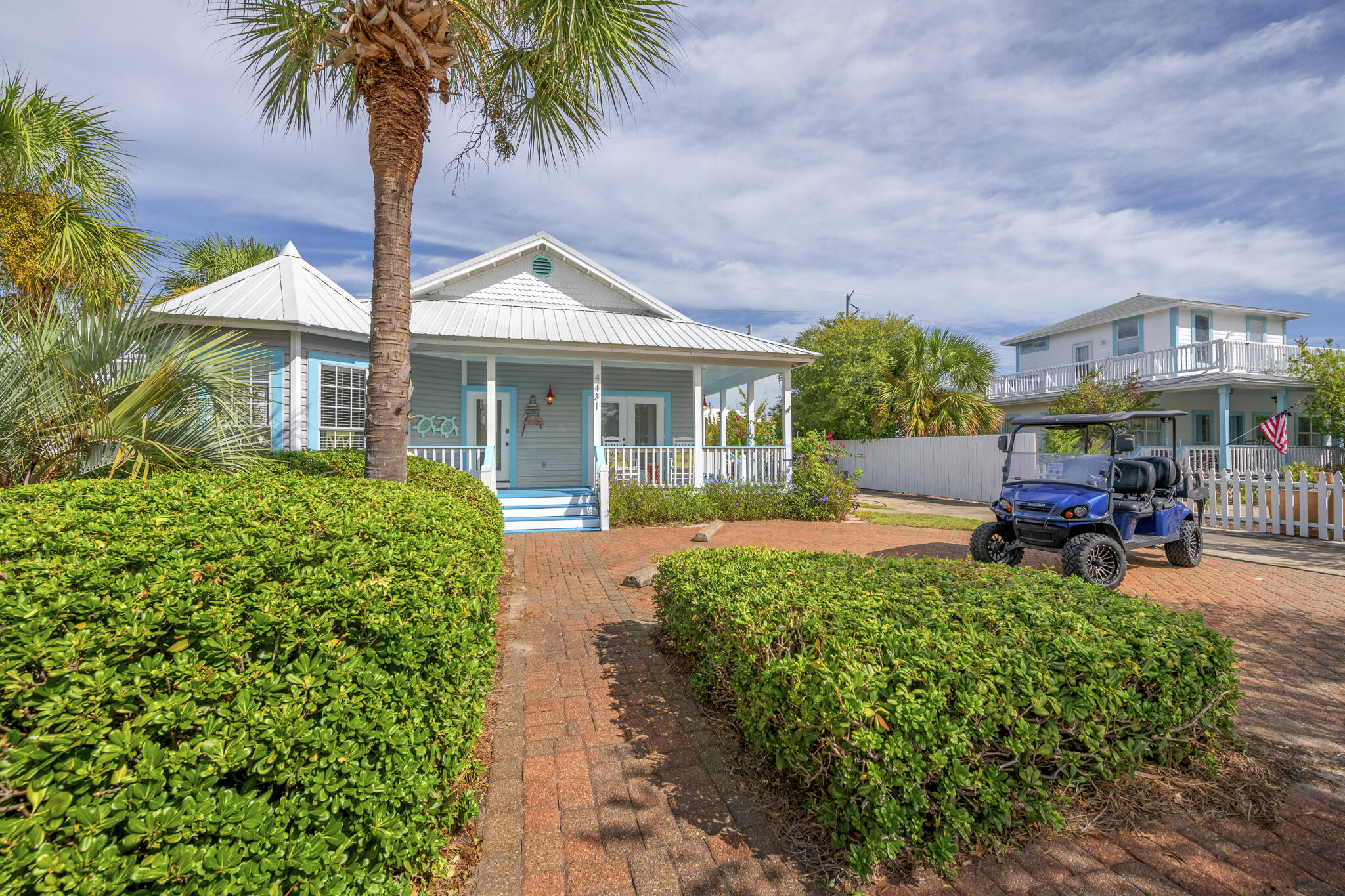 CRYSTAL BEACH - Residential