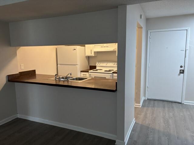 FAIR OAKS VILLAGE CONDO - Residential