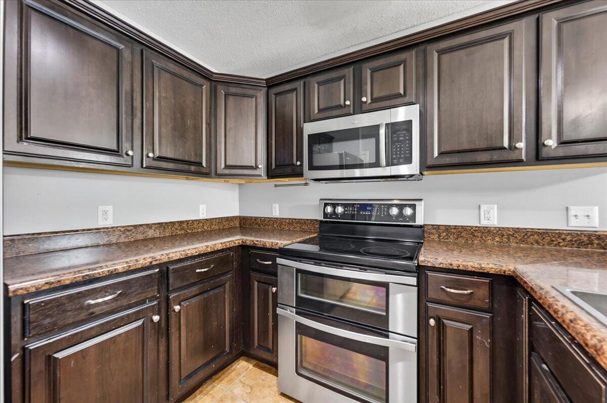 Stillwell Estates - Residential
