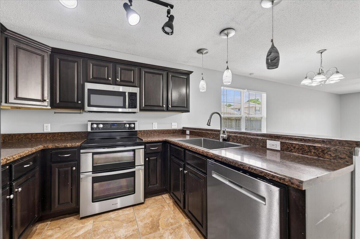 Stillwell Estates - Residential