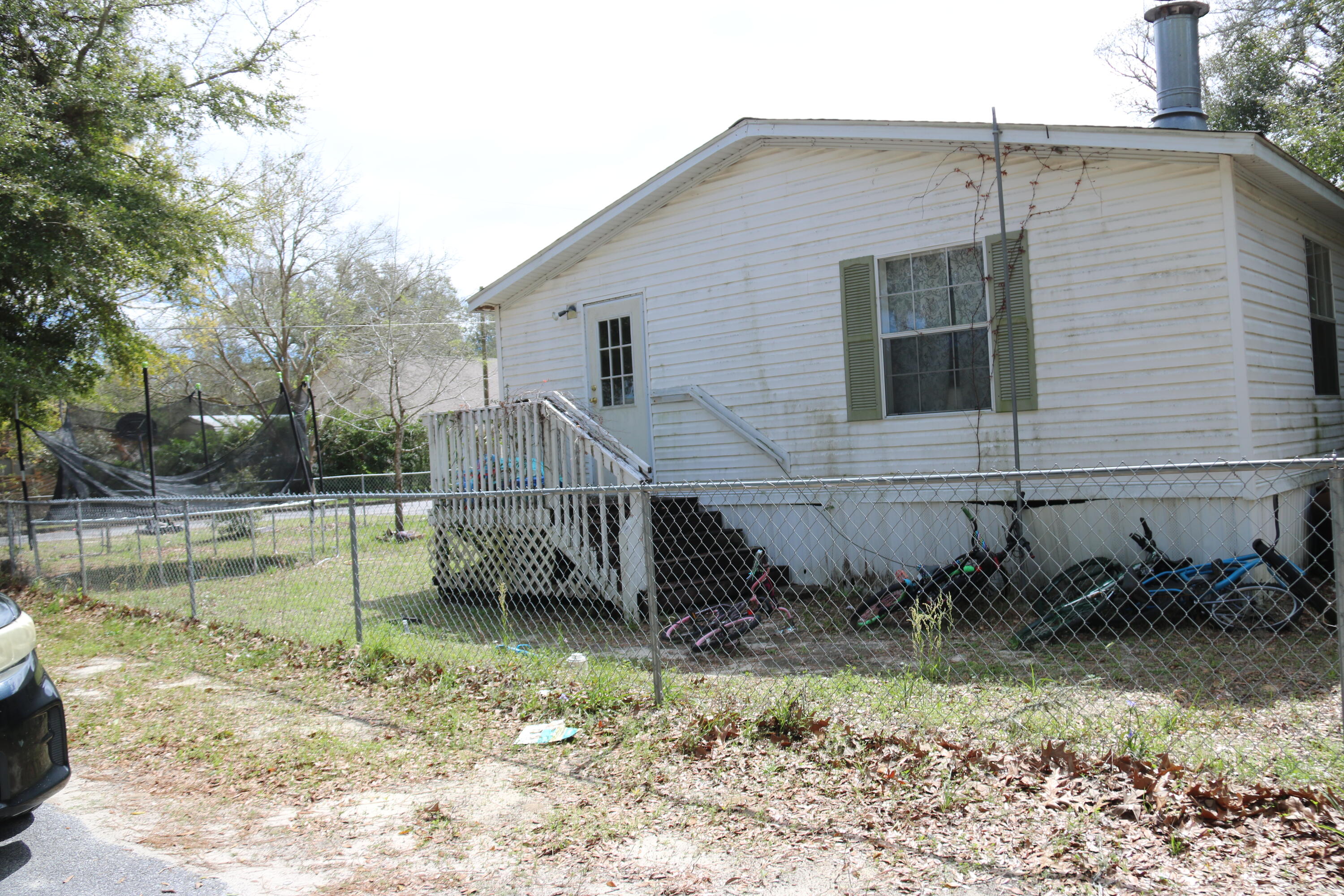 FAIRVIEW HGTS S/D LOT 6 BLK 3 - Residential
