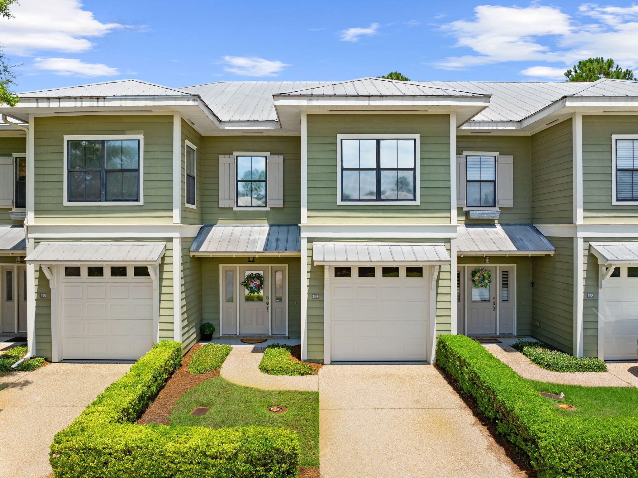 SOUTH HAVEN TOWNHOMES - Residential