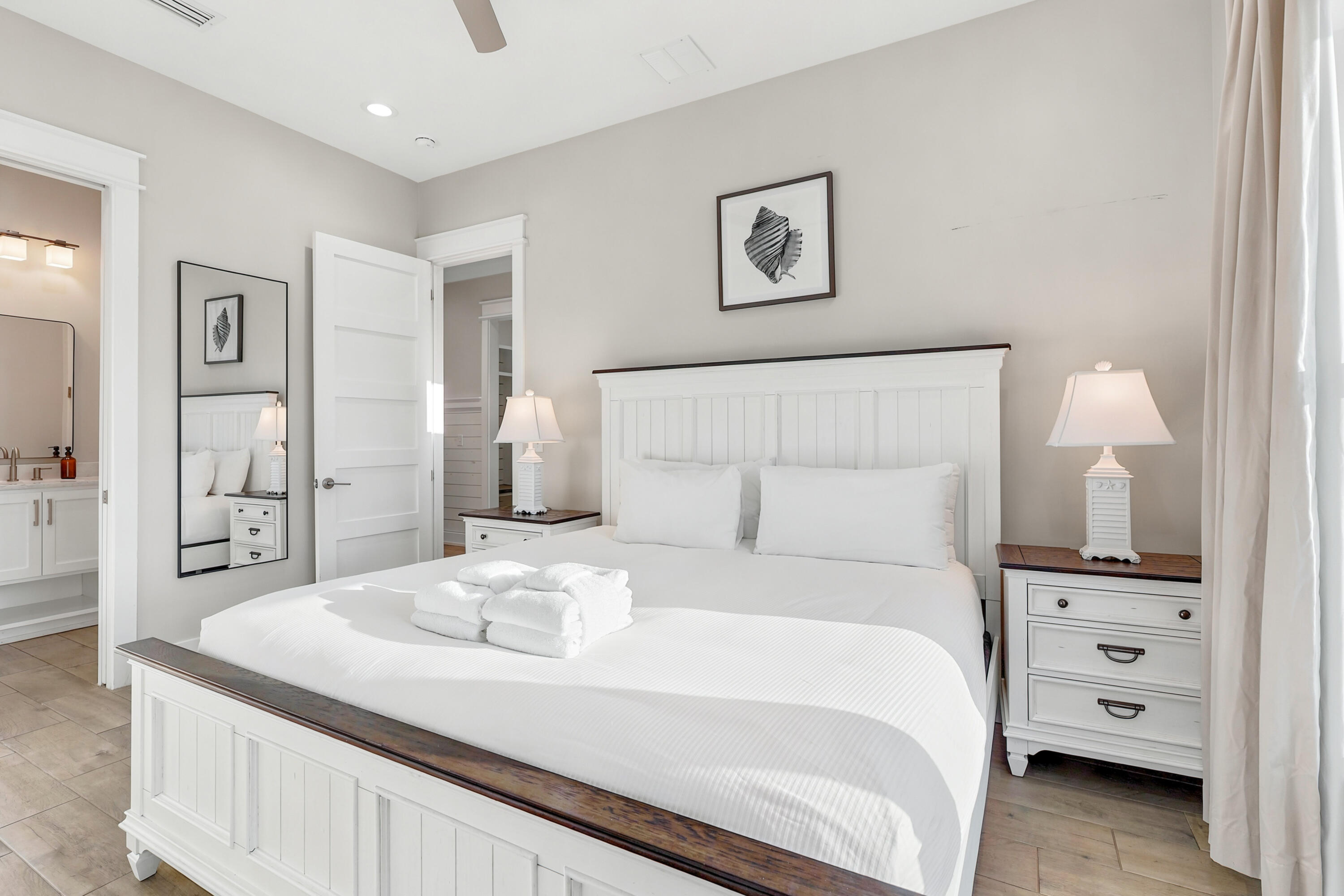 LAGUNA BEACH - Residential