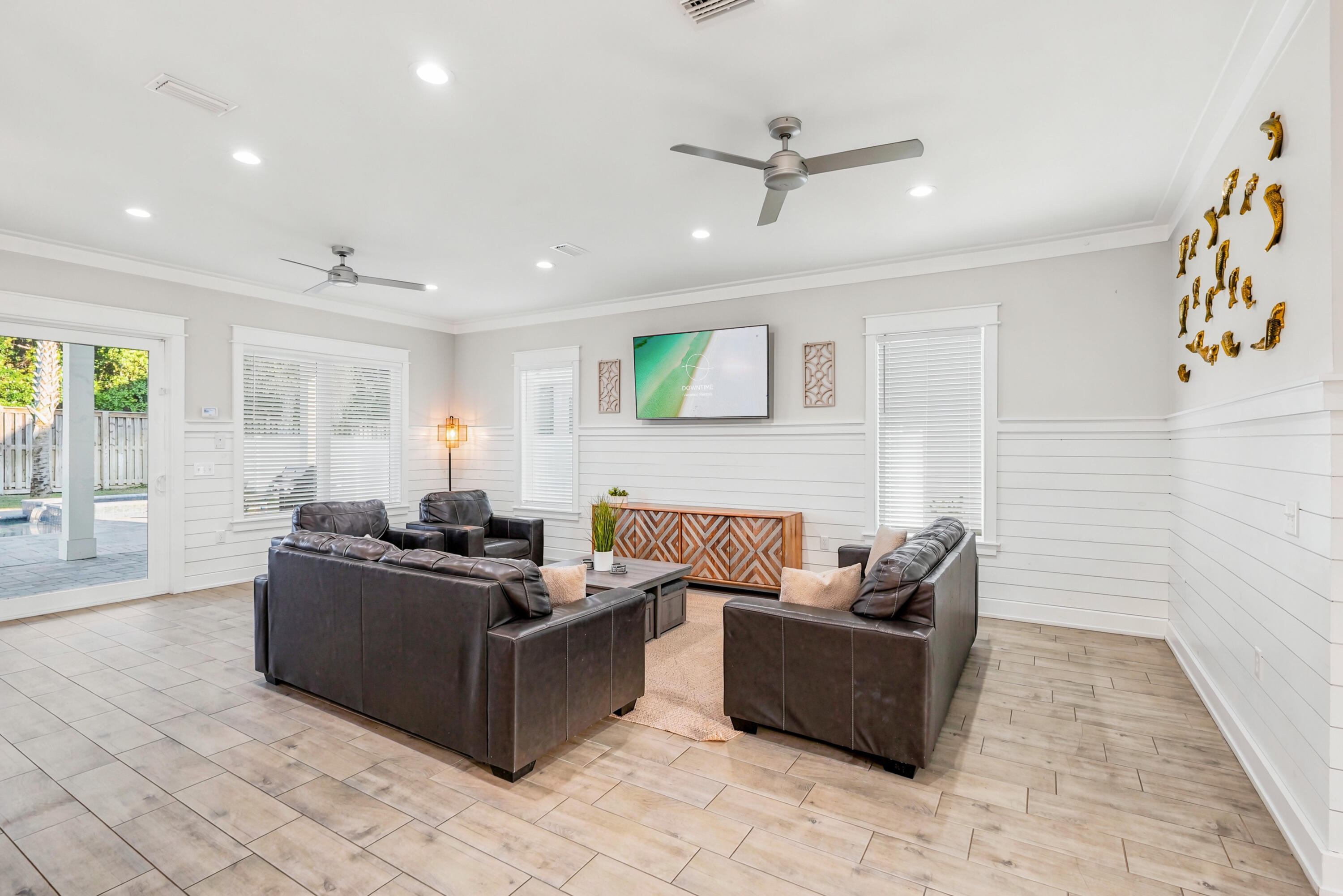 LAGUNA BEACH - Residential