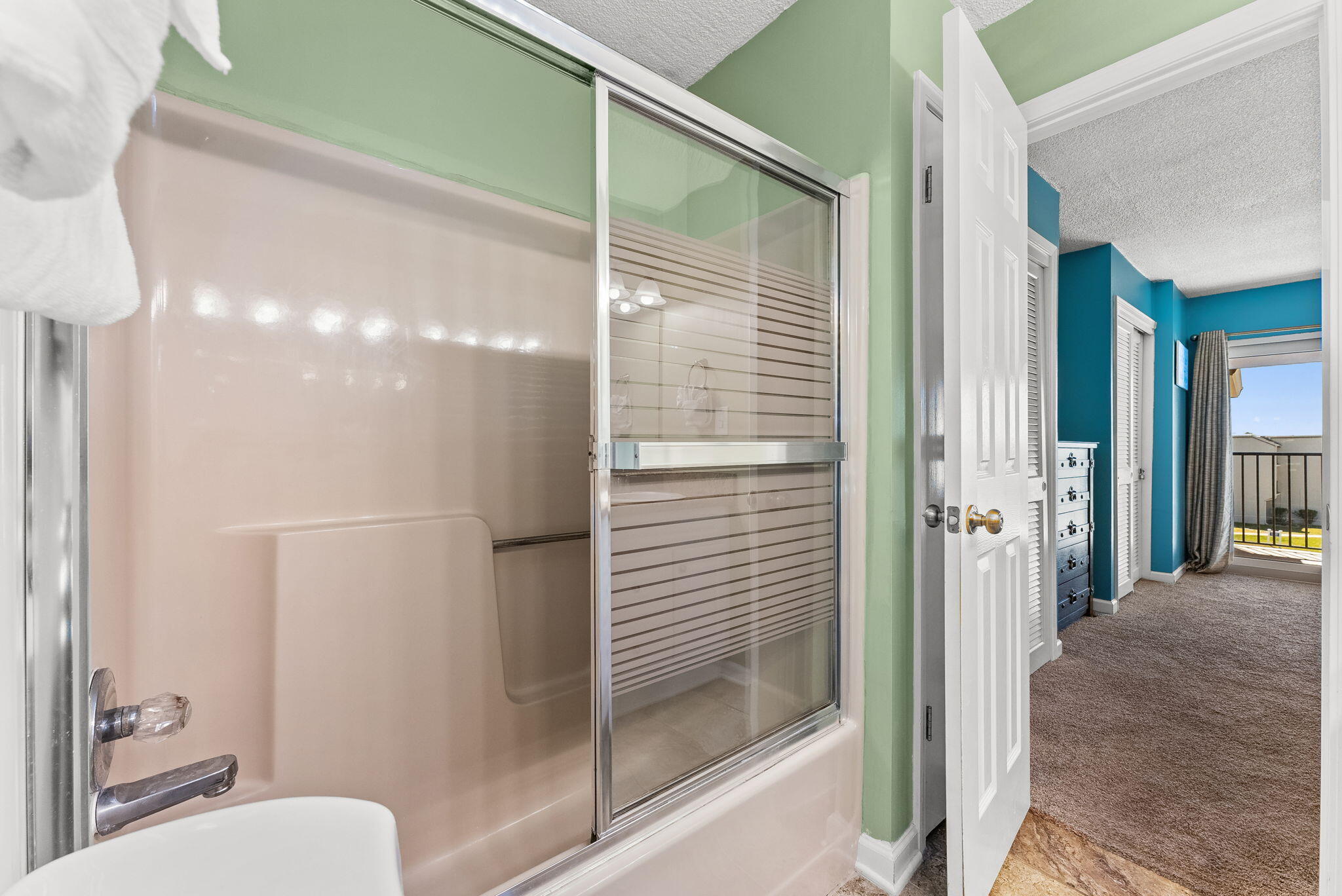 SUGAR BEACH T/H - Residential