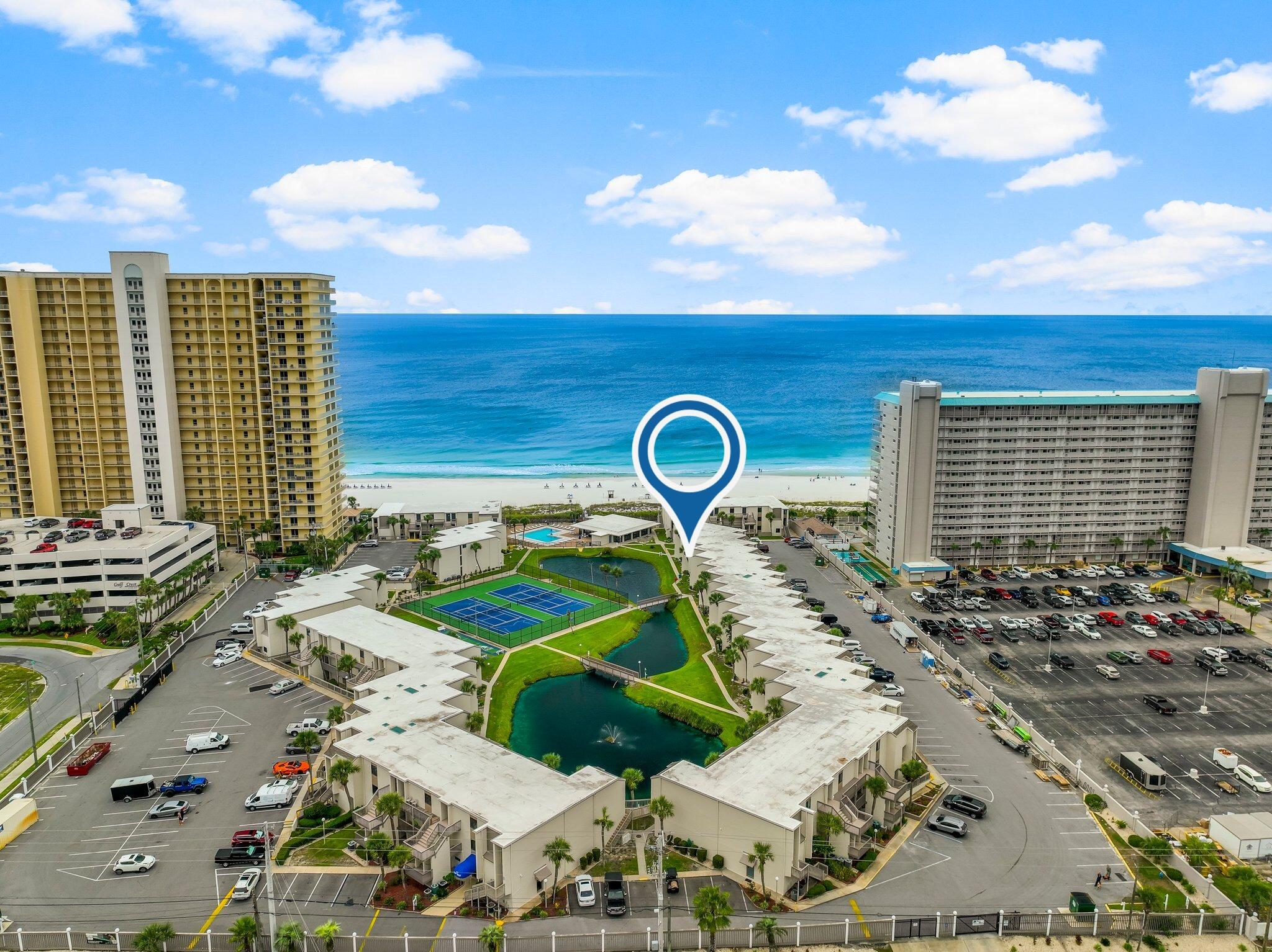 SUGAR BEACH T/H - Residential