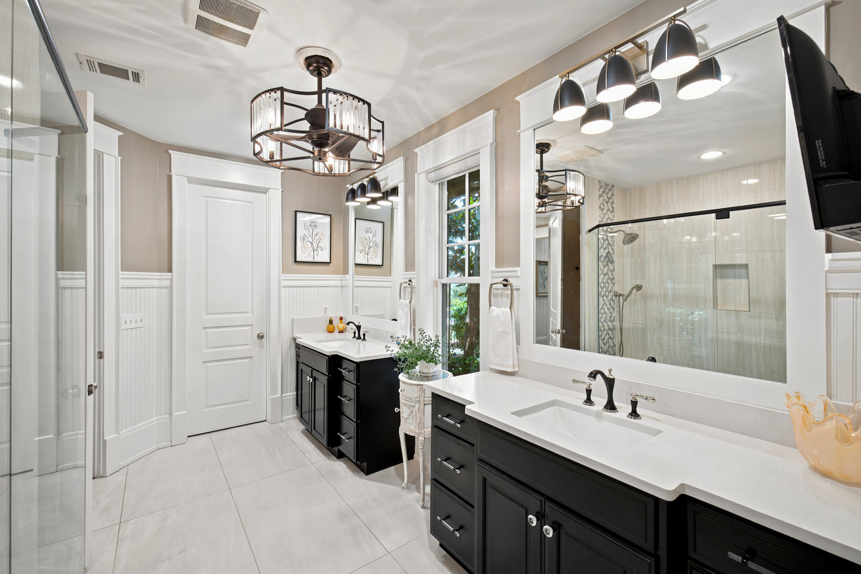 ISLAND ESTATES - Residential