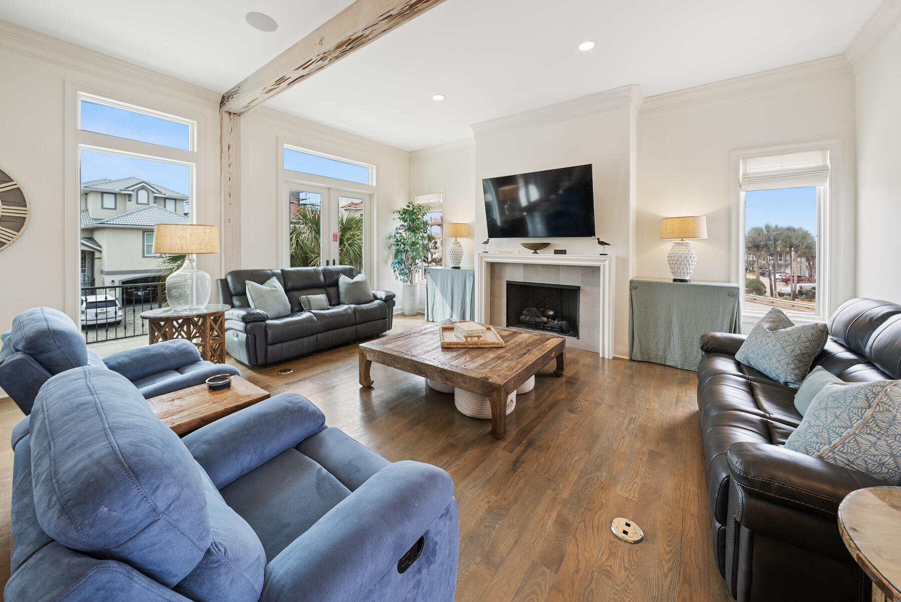 DESTINY BY THE SEA - Residential