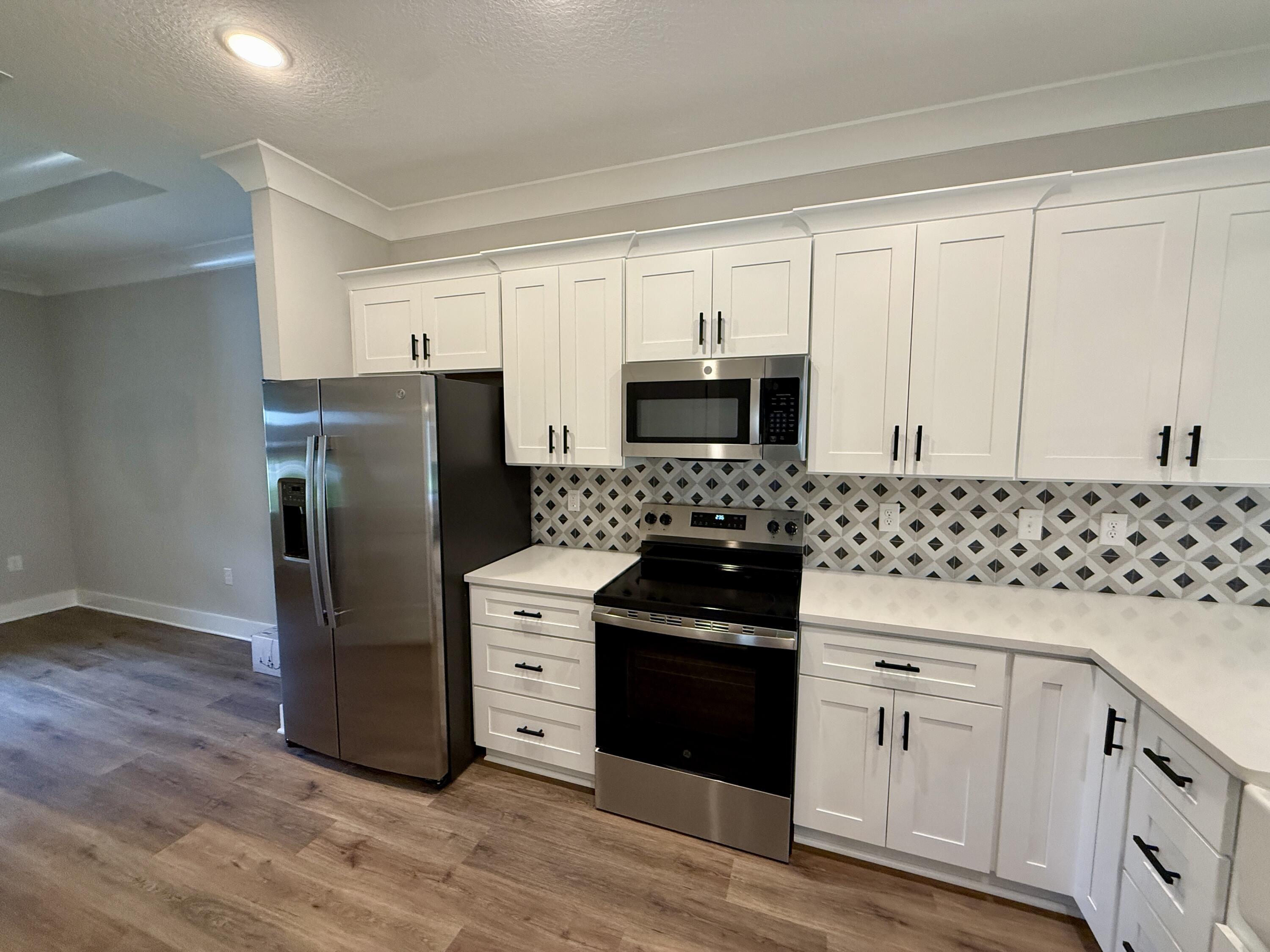ROSEMONT S/D - Residential