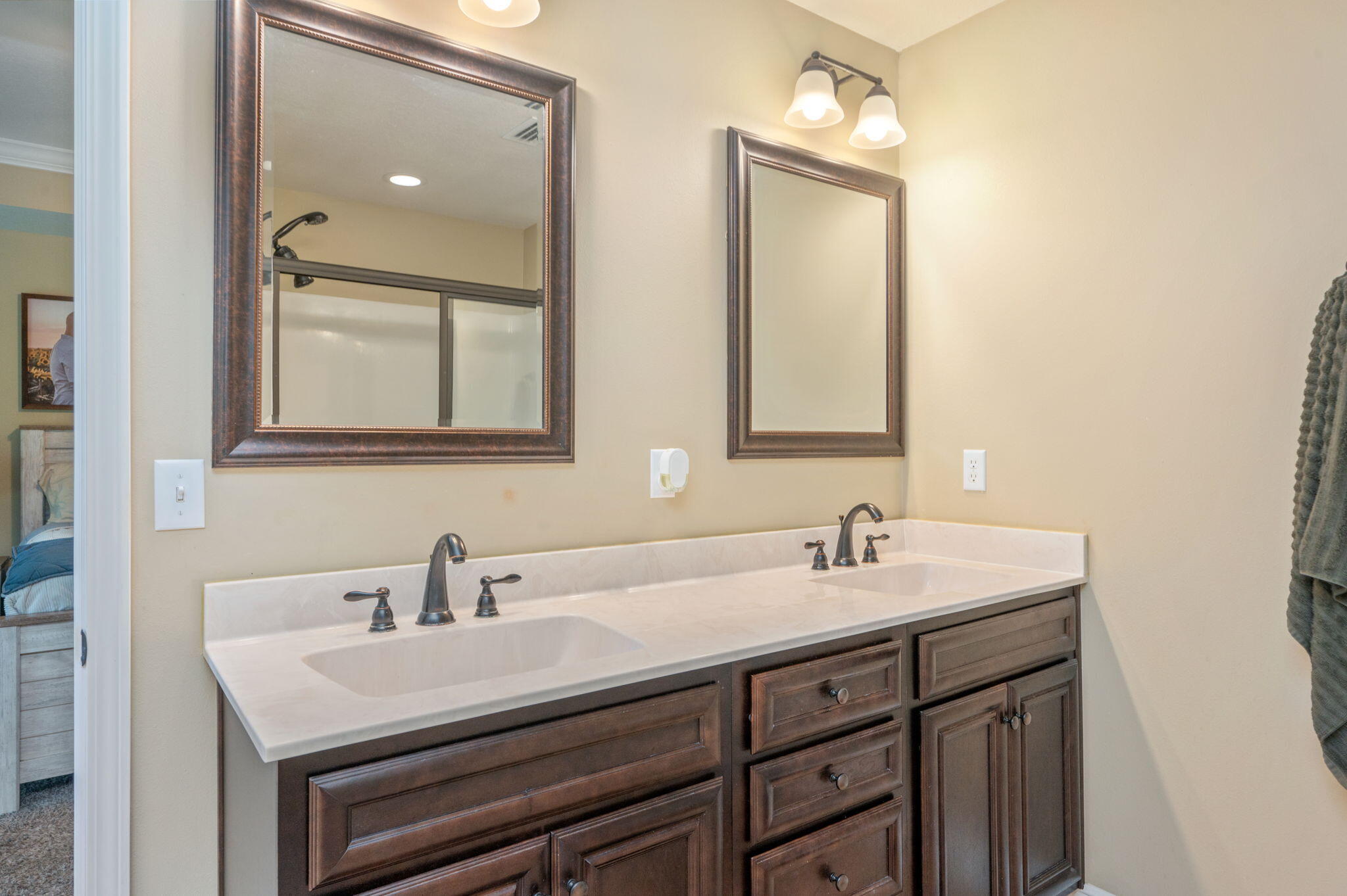 METES & BOUNDS - Residential Lease
