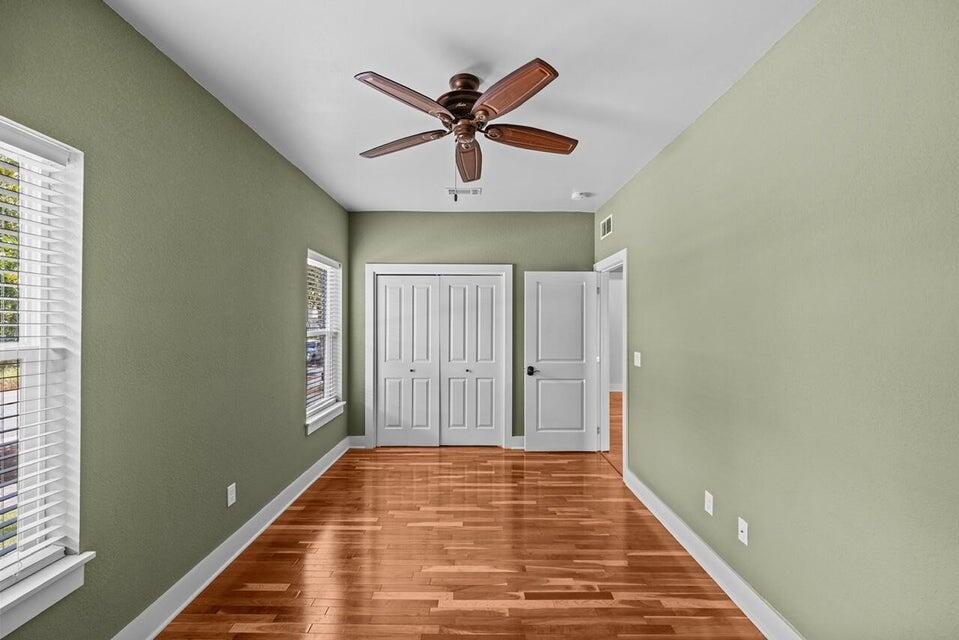 HIDDEN GROVE - Residential