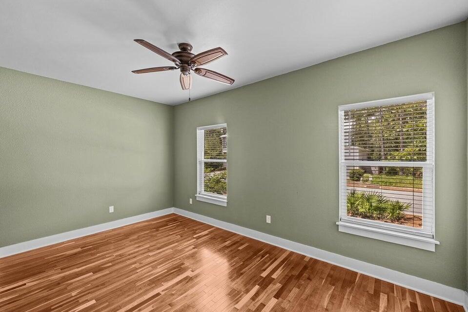 HIDDEN GROVE - Residential