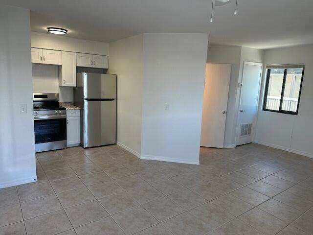 SAND CASTLE VILLAS CONDO - Residential