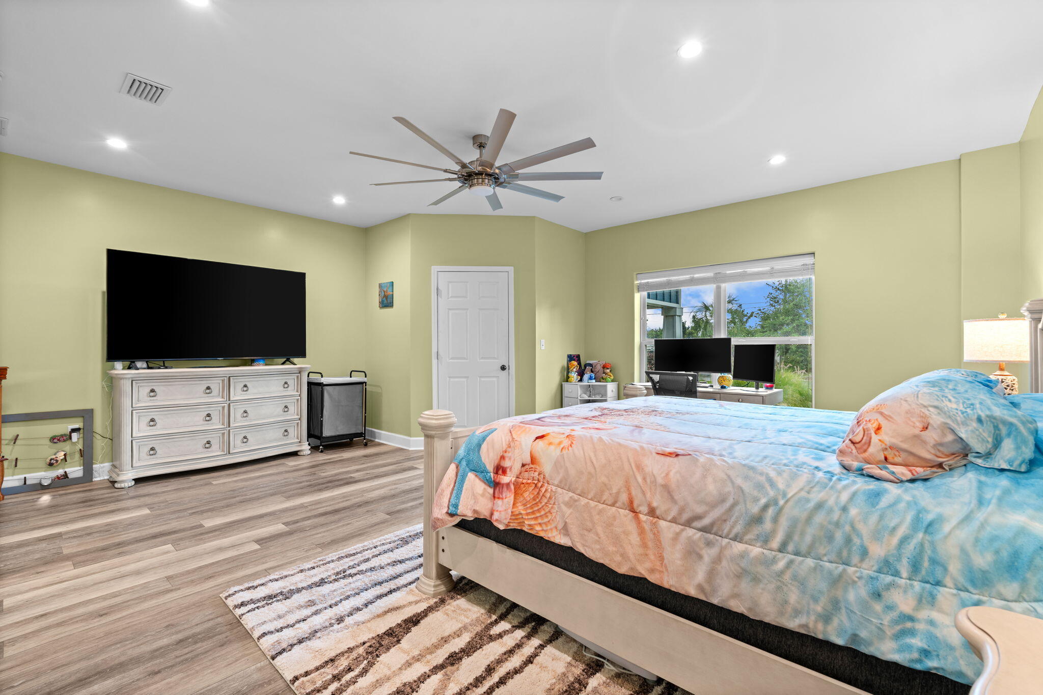FOREST PARK 2ND ADDN - Residential