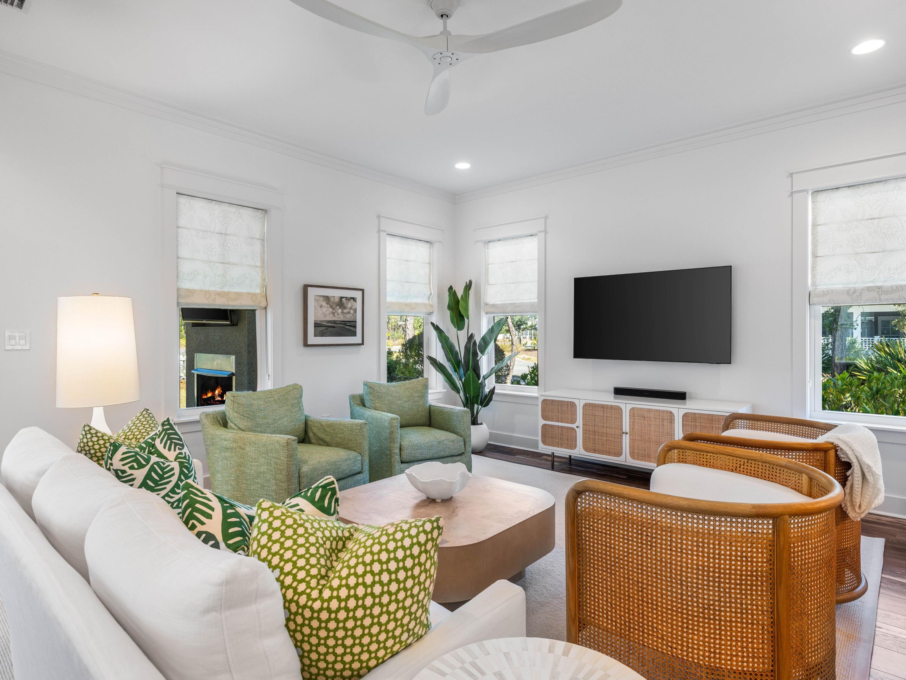 WATERSOUND ORIGINS - Residential