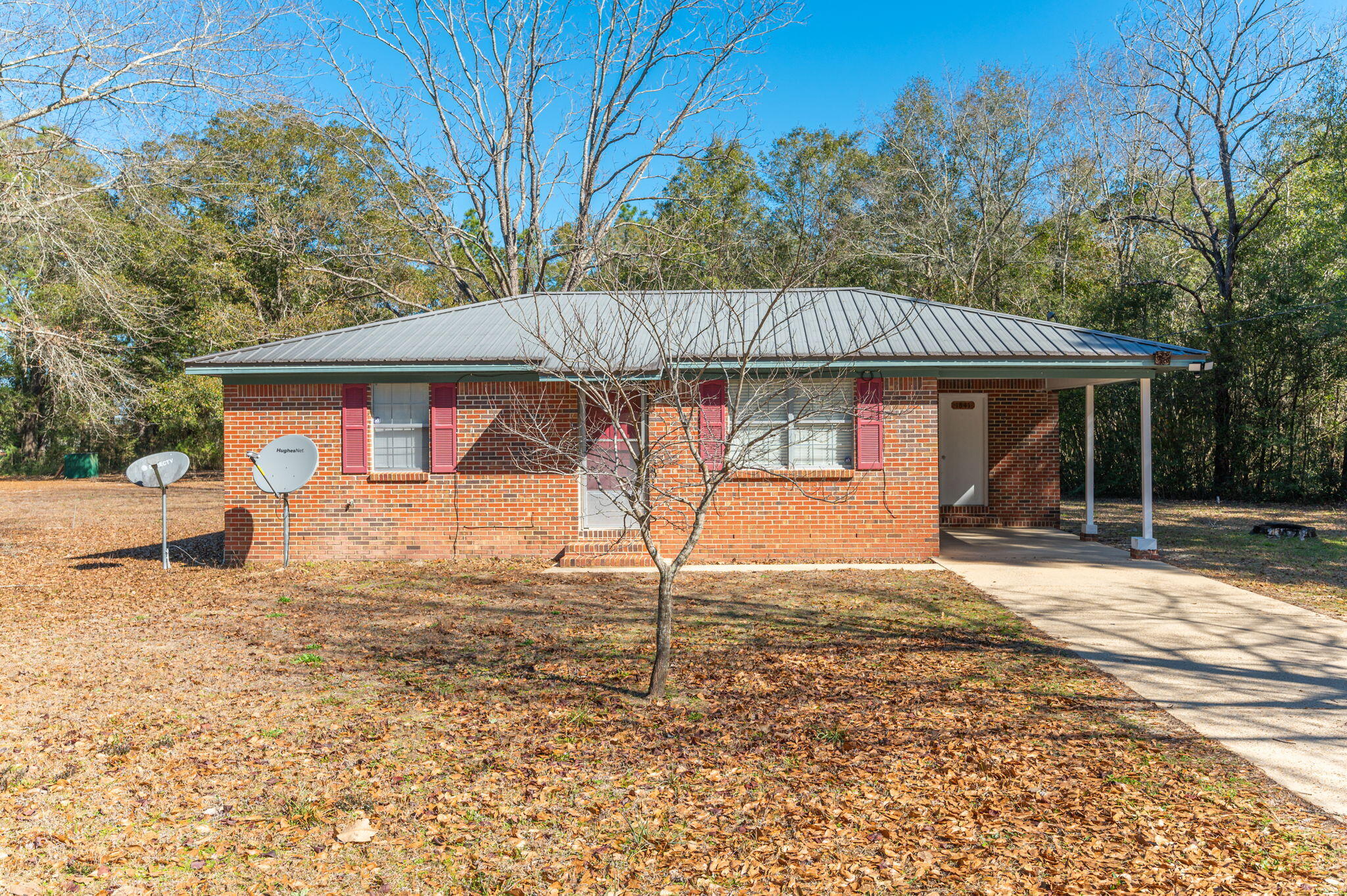 ARGYLE ACRES - Residential Lease