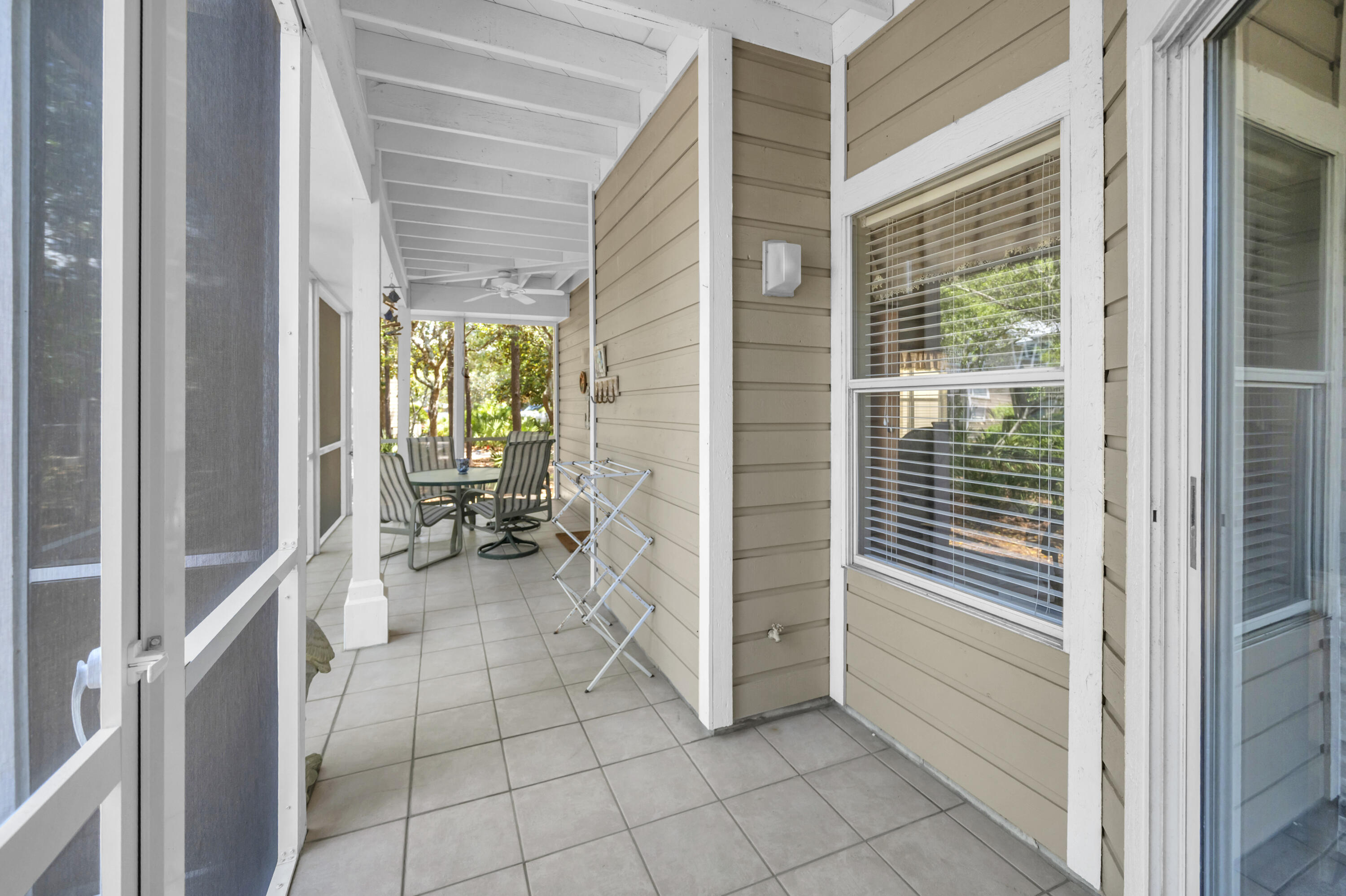 HIDDEN DUNES BEACH COTTAGES - Residential