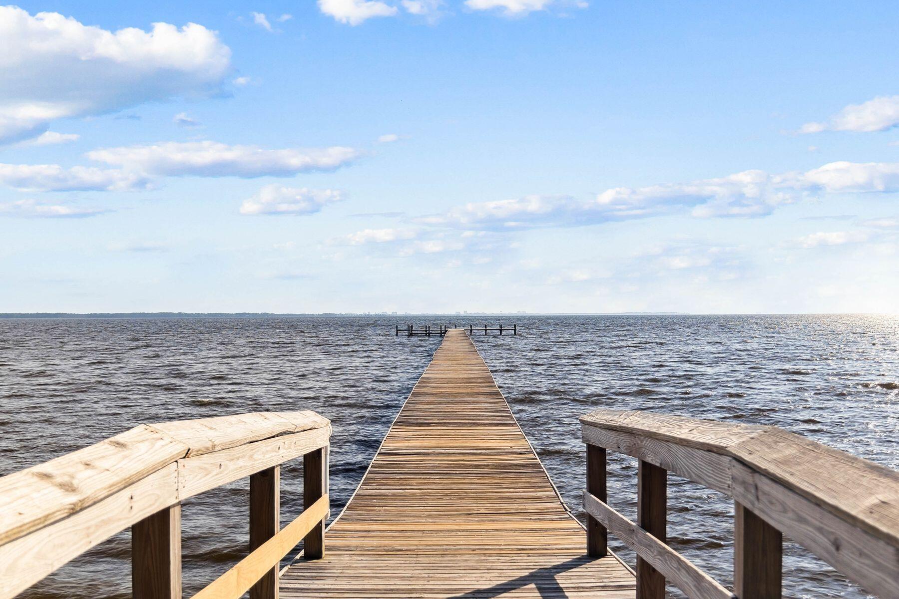 HAMMOCK BAY - STEAMBOAT LANDING - Residential