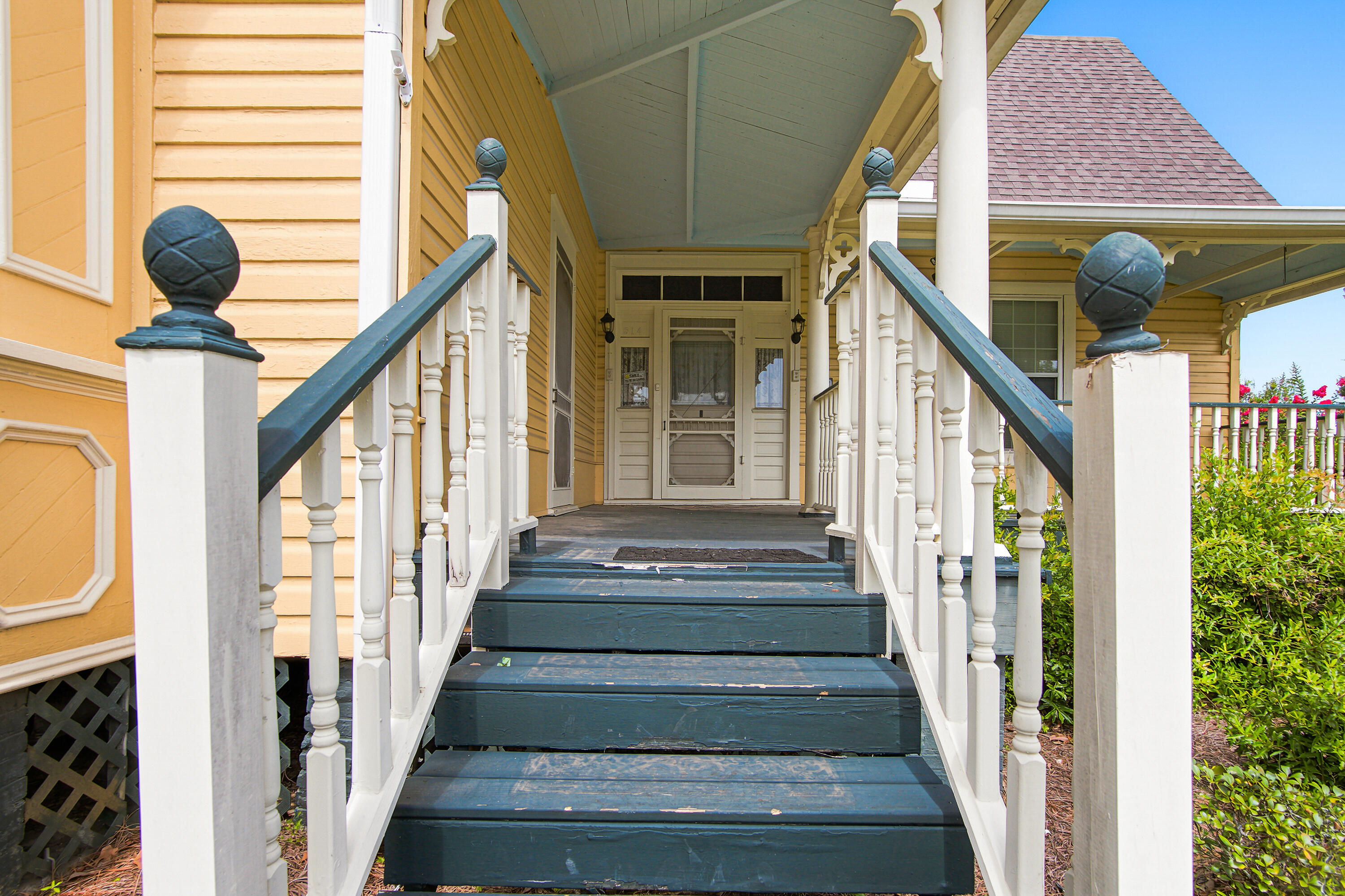 NO RECORDED SUBDIVISION - Residential