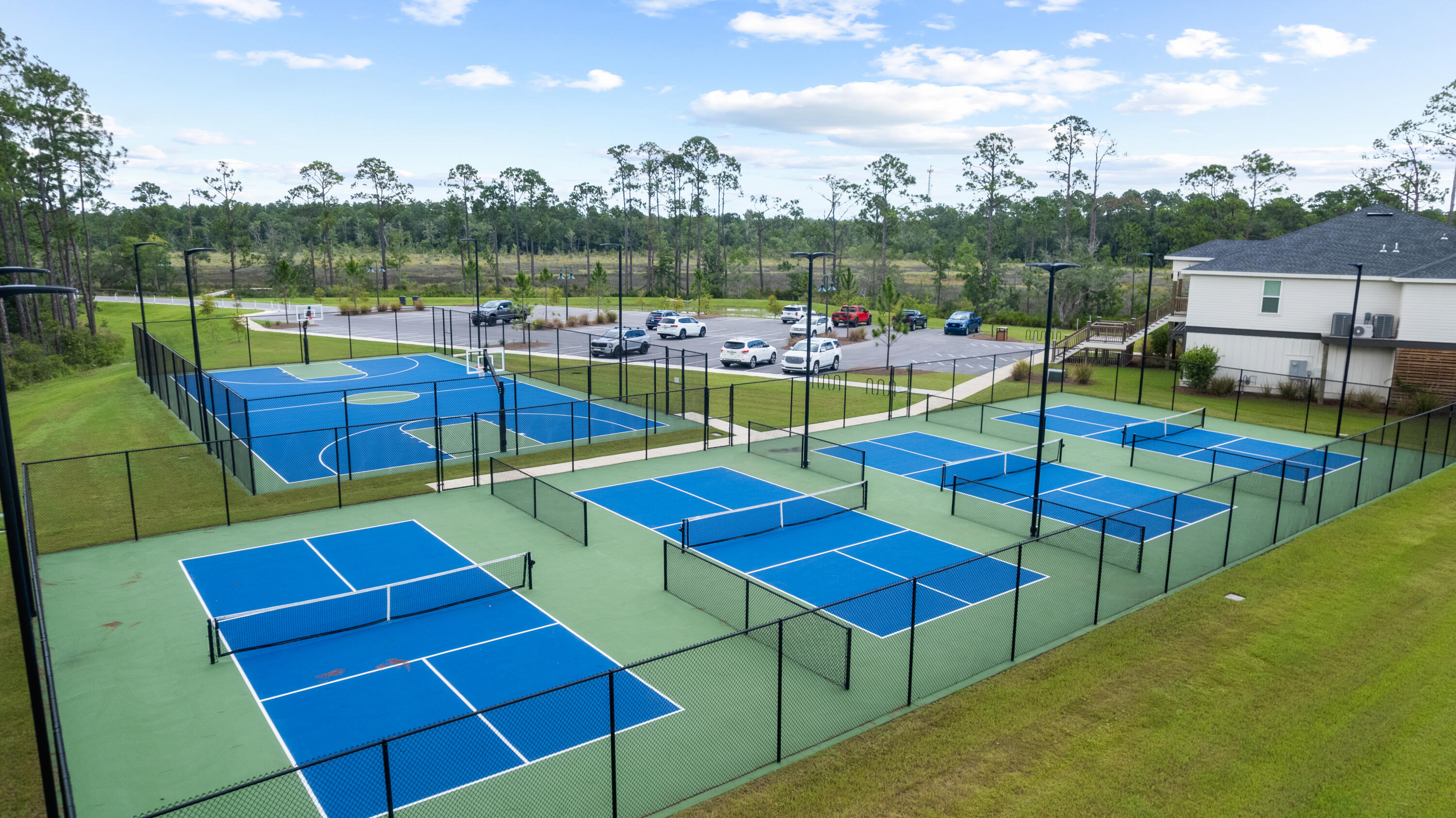 HAMMOCK BAY - Residential